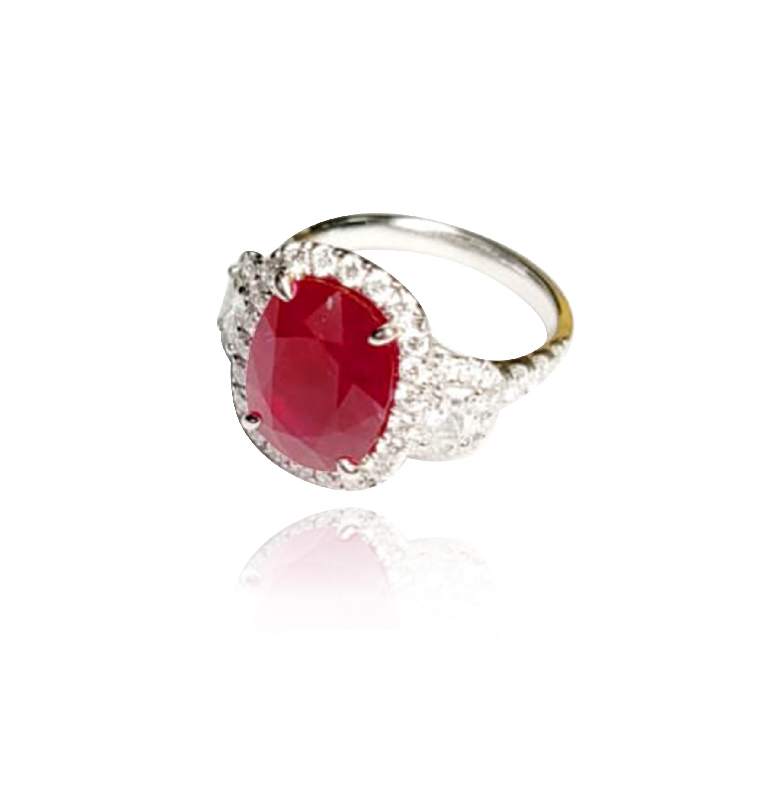 Oval Cut Ruby (5.63ct, 12.6 x 9.7mm)

Two White Diamonds (1.40ct)

Ring Metal (18k White Gold)

GIA Certified: Yes


