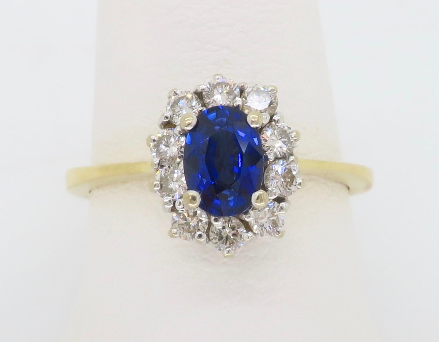 Gia Certified Blue Sapphire & Diamond Halo Ring in 18k In Excellent Condition For Sale In Webster, NY