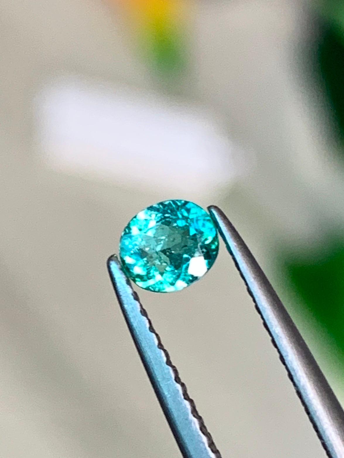 GIA Certified Brazil Natural Rare & Gorgeous Blue-Green Natural Paraiba 0.38 Cts In Excellent Condition For Sale In บางรัก, TH