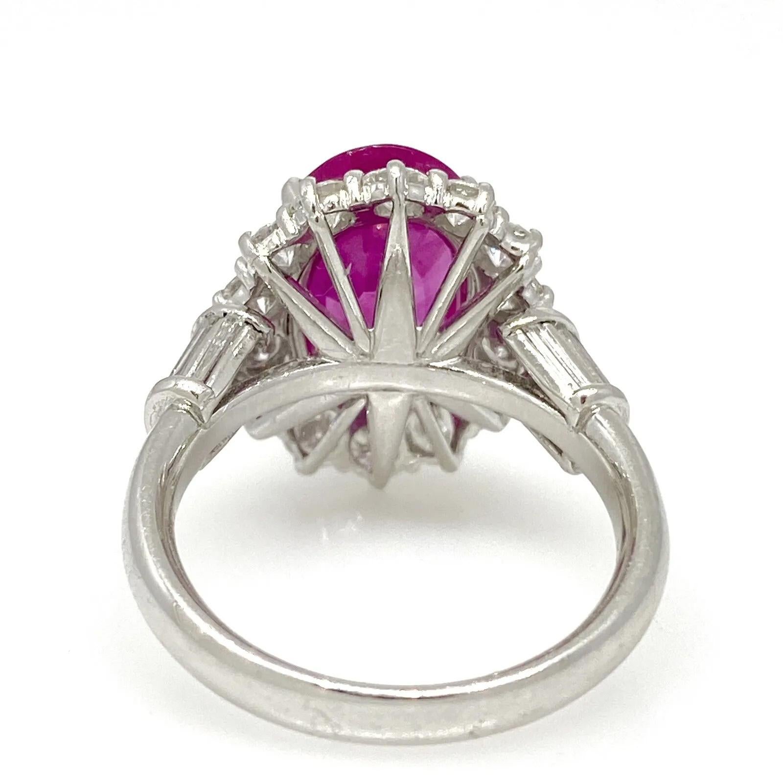 Platinring, GIA-zertifizierter burmesischer erhitzter Rubin 4,74 Karat, ovaler Diamant Damen im Angebot