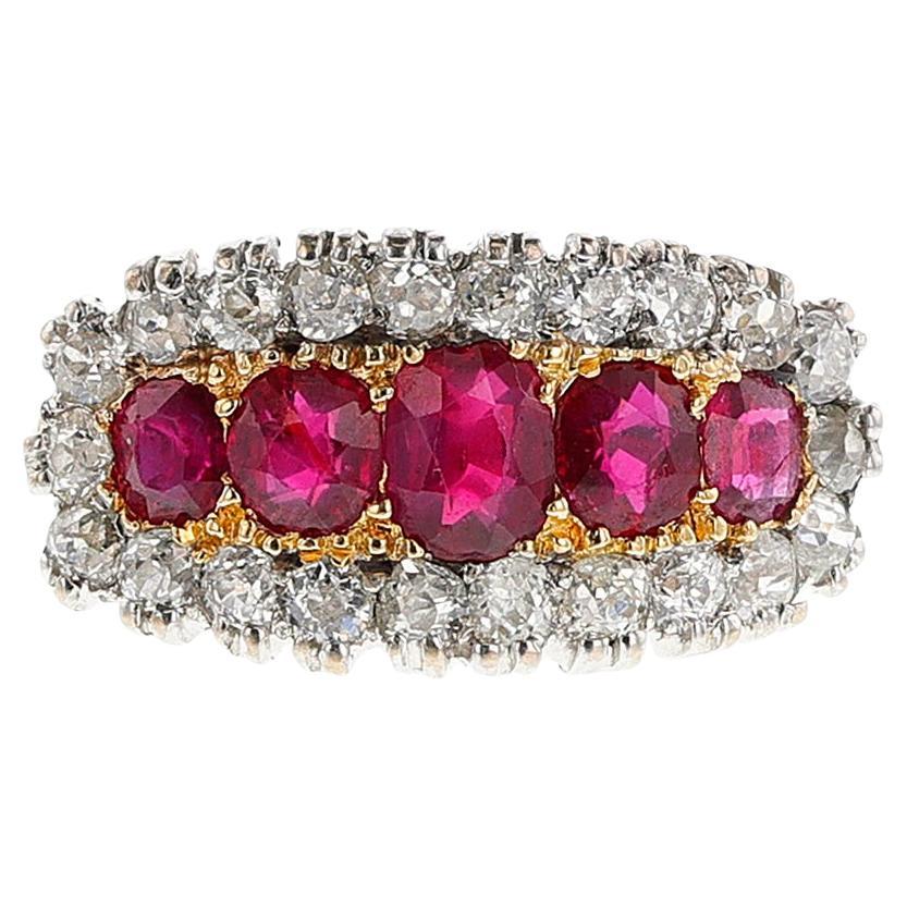 Anillo Victoriano de Rubíes y Diamantes Sin Calor de Birmania Certificado por GIA, 18k y Platino