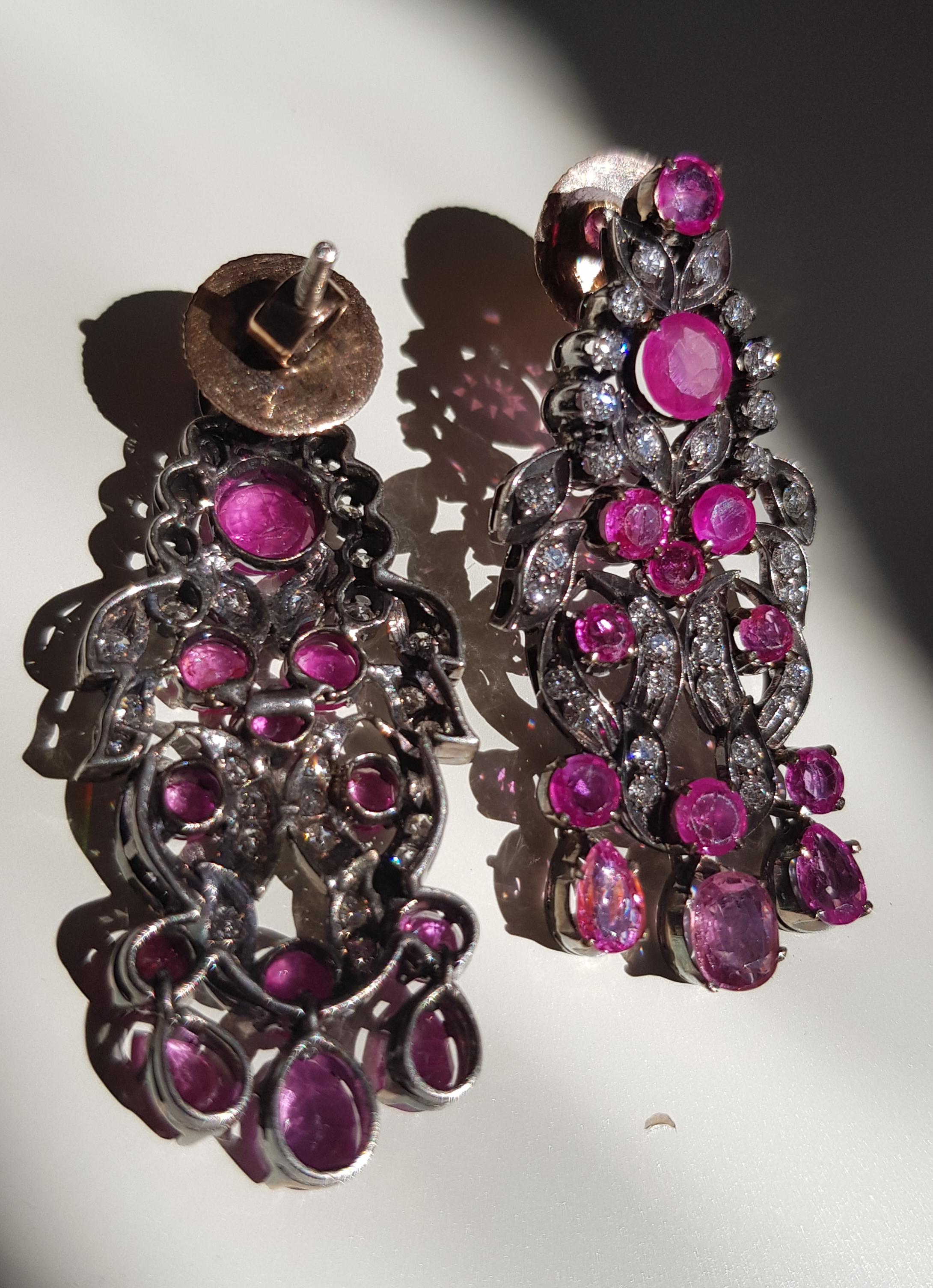 GIA Certified Burma Ruby and Diamond Cascade Earrings In Good Condition For Sale In OVIEDO, AS