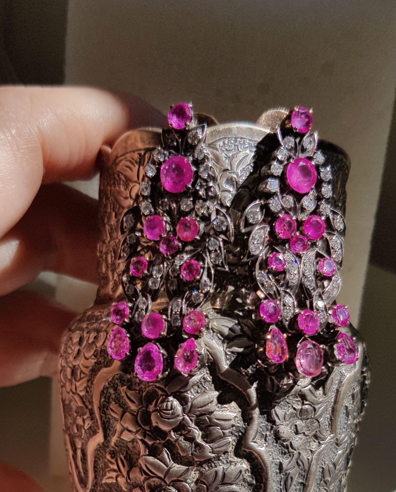 Boucles d'oreilles en cascade en rubis de Birmanie et diamants certifiés GIA en vente 1