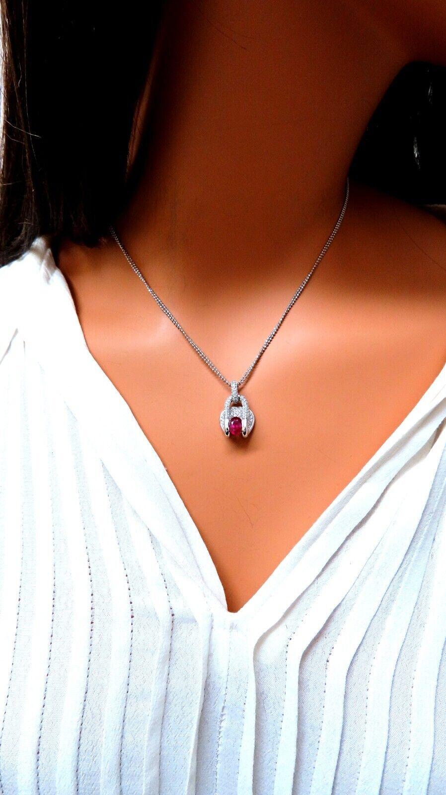 Collier Mod Zen en rubis de Birmanie certifié GIA et diamants, 18 carats Neuf - En vente à New York, NY