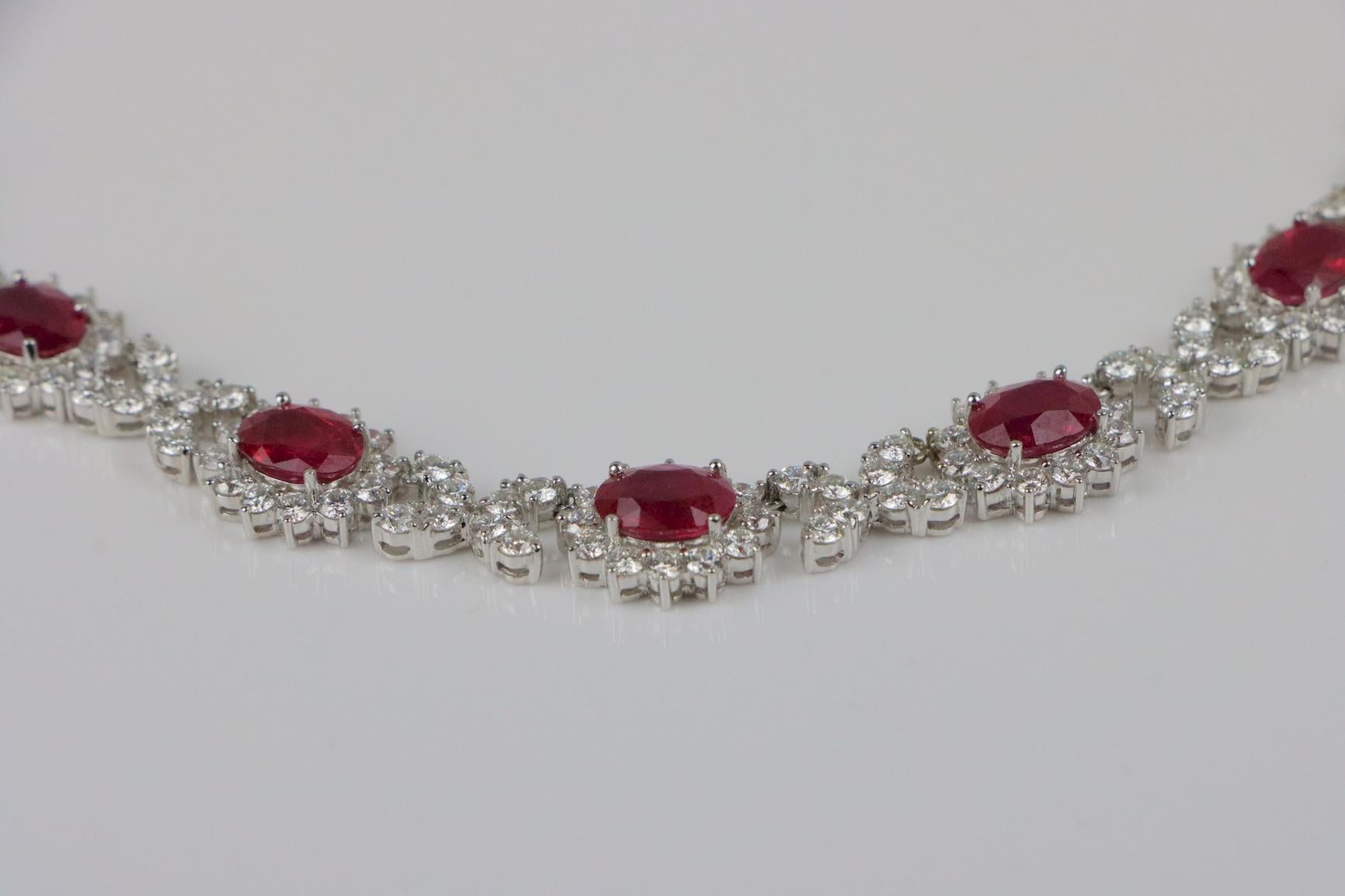 GIA Certified Burma Ruby Pidgeon Blood Diamond 18K Gold Necklace  For Sale 1