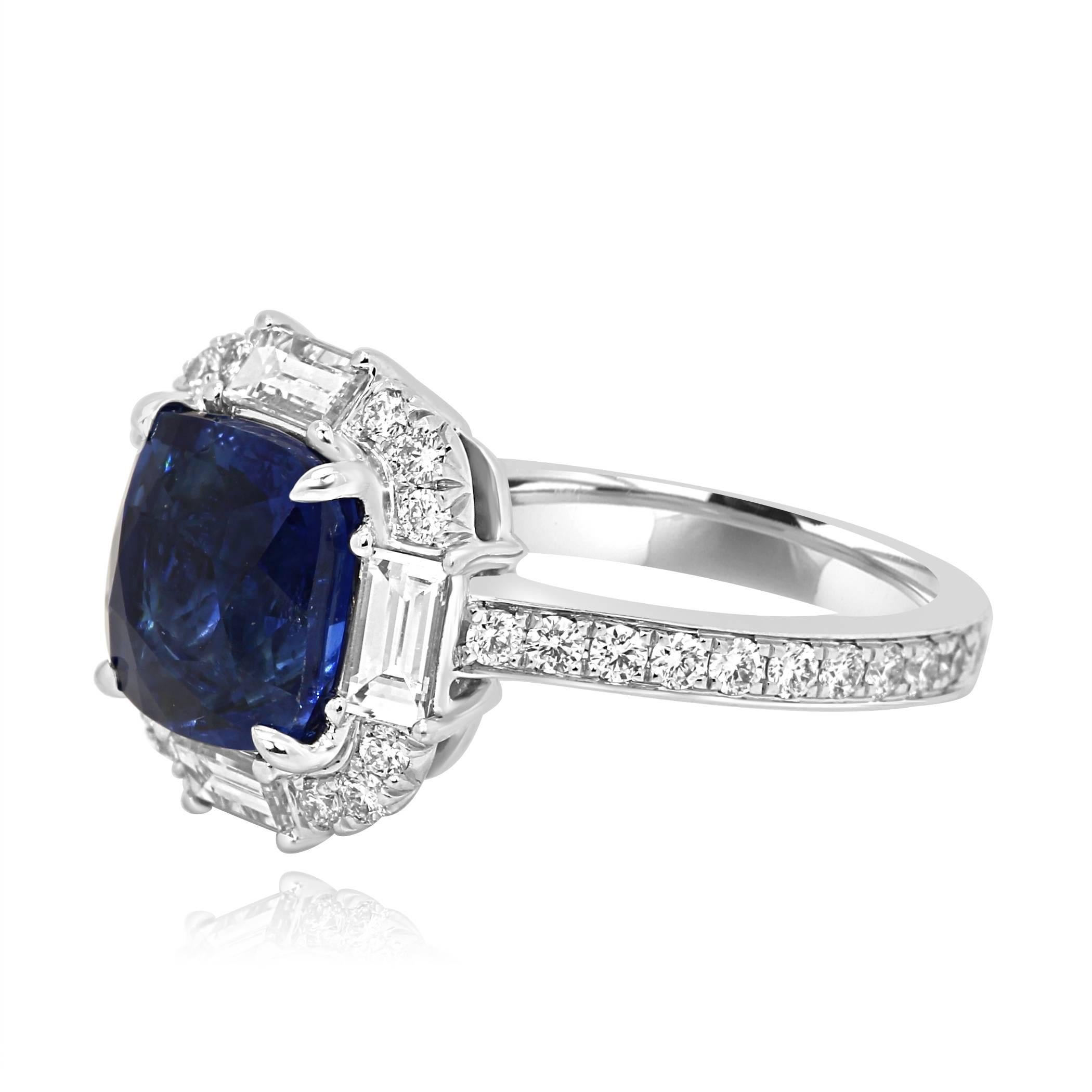 Contemporary GIA Certified Ceylon Blue Sapphire Diamond Halo Gold Bridal Fashion Ring