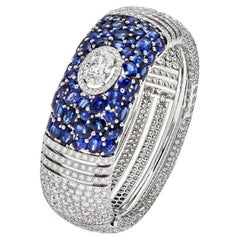 GIA Certified Chanel Deep Blue Bracelet en or blanc 18K avec saphirs J62577