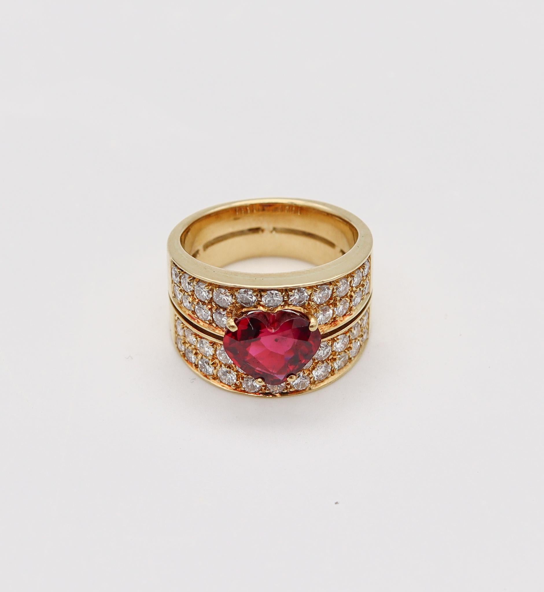Gia Certified Cocktail Ring 18Kt Yellow Gold 4.11 Ct Heart Cut Red Ruby Diamonds For Sale 6