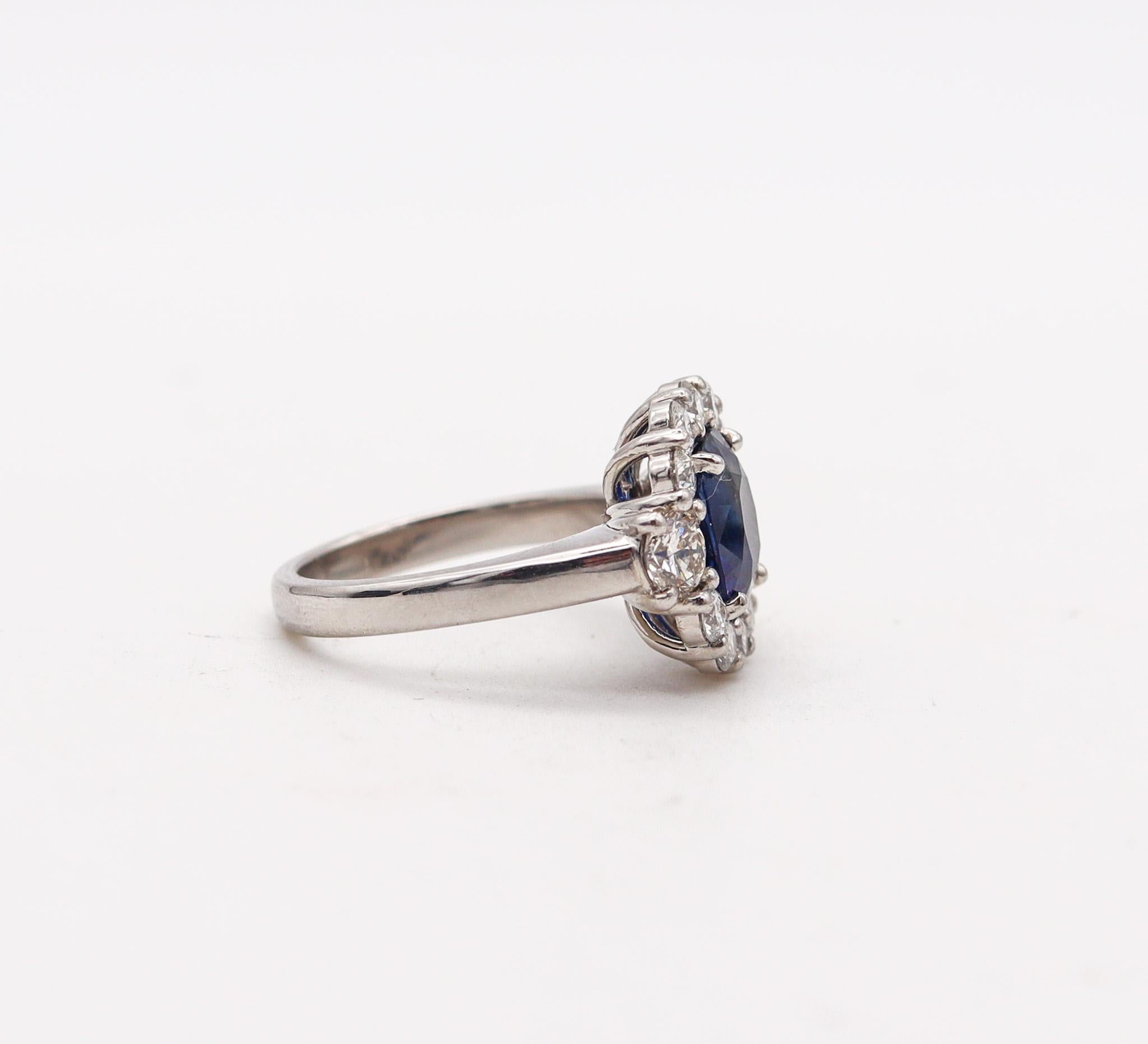 Gia Certified Cocktail Ring In Platinum With 5.79 Ctw In Sapphire And Diamonds In Excellent Condition For Sale In Miami, FL