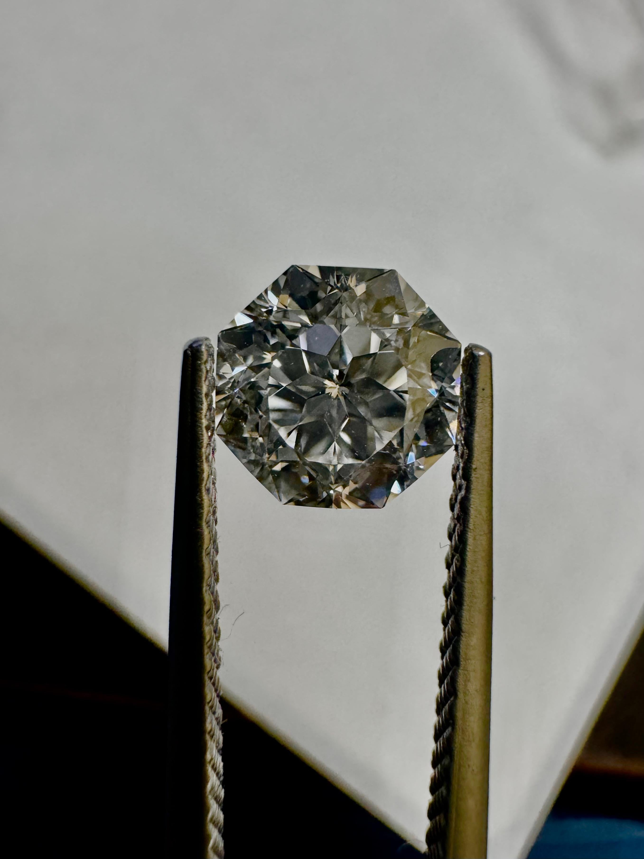 GIA Certified Collection 1.26 Carat E VS1 Octagonal Modified Brilliant Diamond In New Condition For Sale In Los Angeles, CA