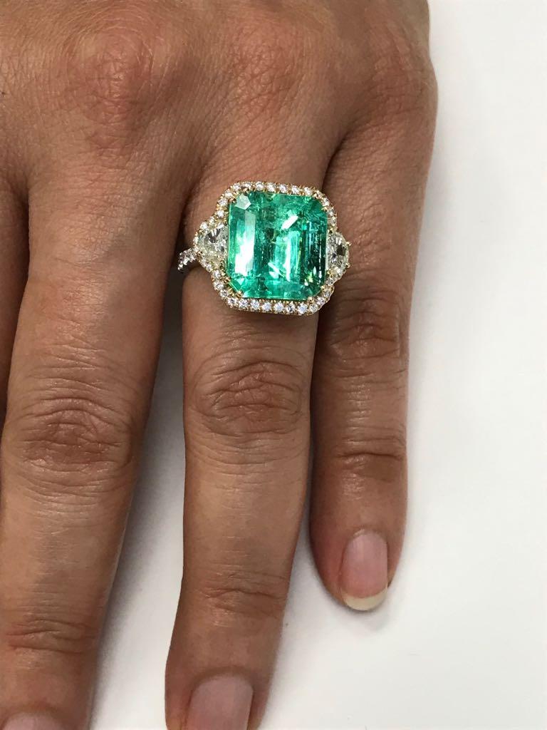 GIA Certified Colombian Emerald 10.20 Carat Diamond Halo Two-Color Gold Ring 5