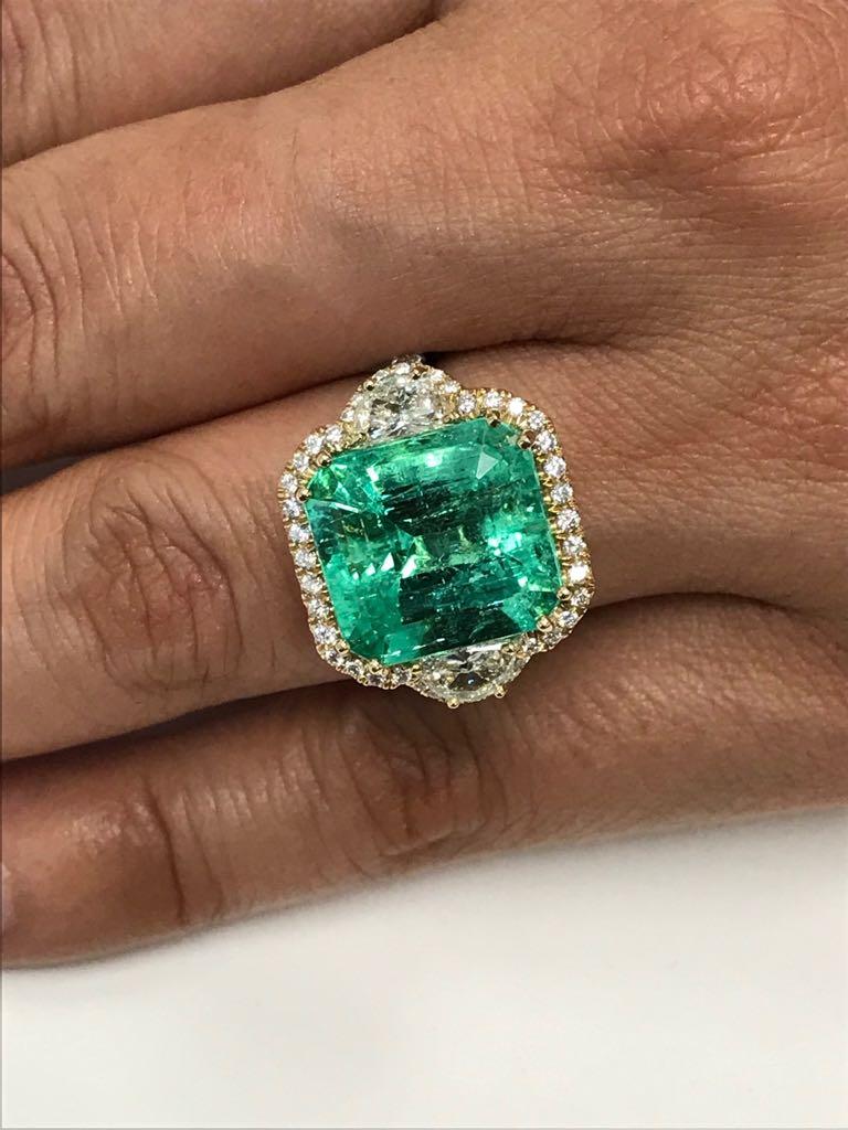 GIA Certified Colombian Emerald 10.20 Carat Diamond Halo Two-Color Gold Ring 9