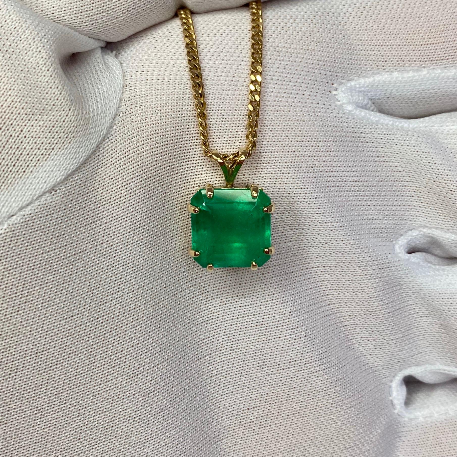 GIA Certified Colombian Emerald 6 Carat Yellow Gold Emerald Cut Pendant Necklace 3