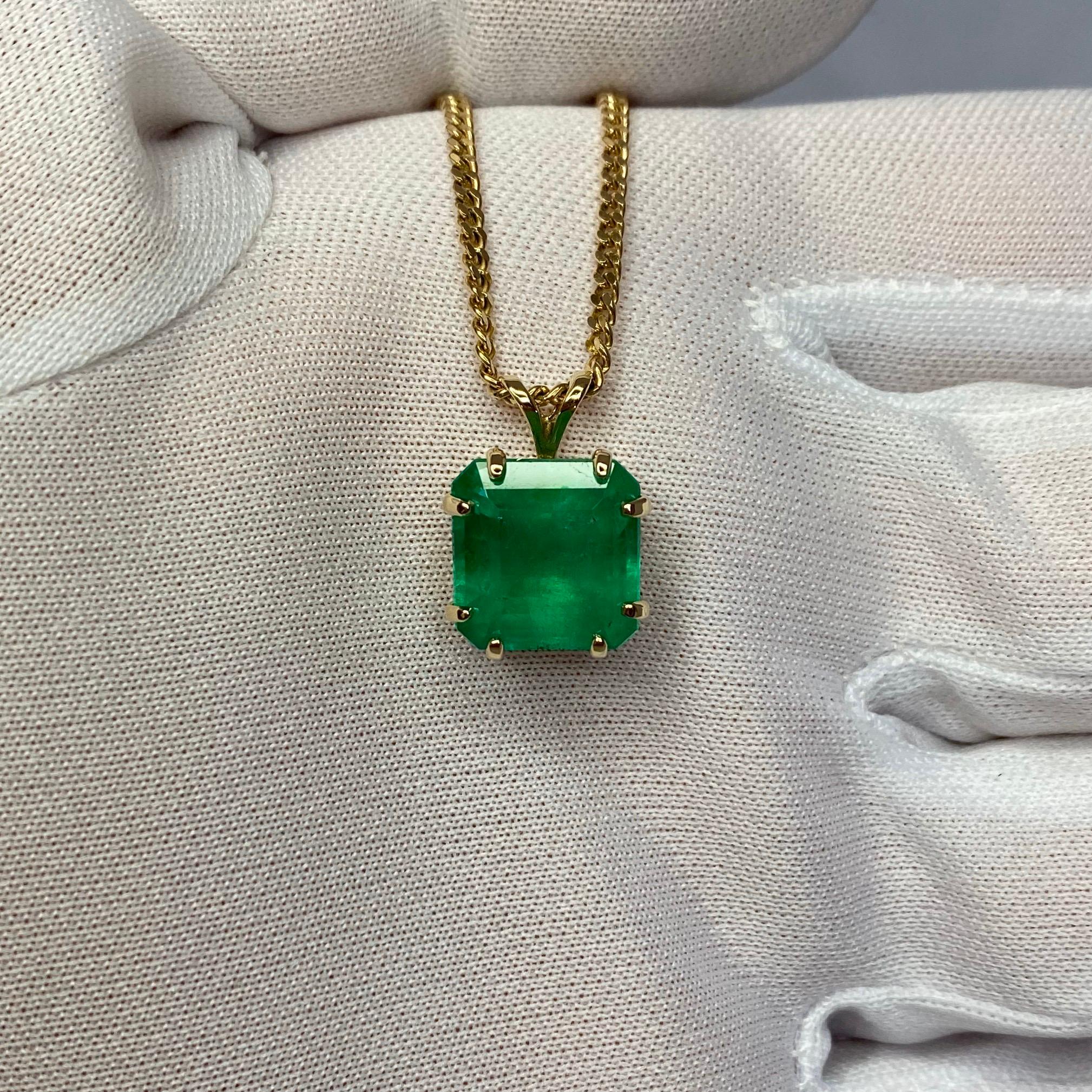 Women's or Men's GIA Certified Colombian Emerald 6 Carat Yellow Gold Emerald Cut Pendant Necklace