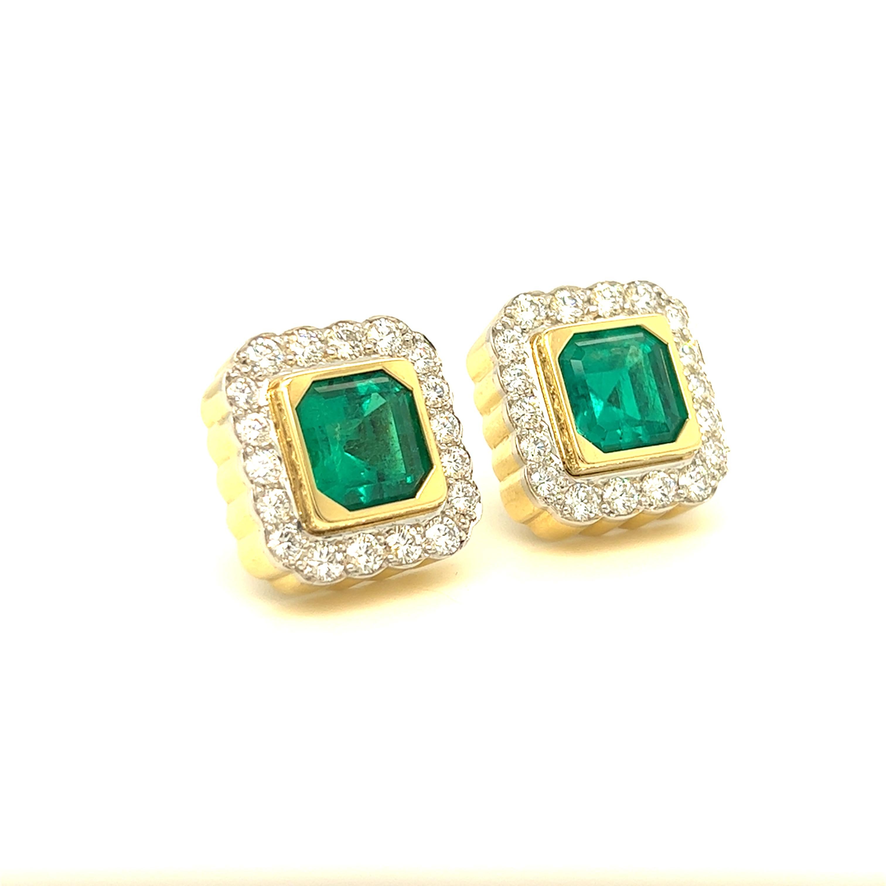 Pendientes de Esmeralda Colombiana y Diamante con Clip Certificados GIA Oro Amarillo 18k en venta 1