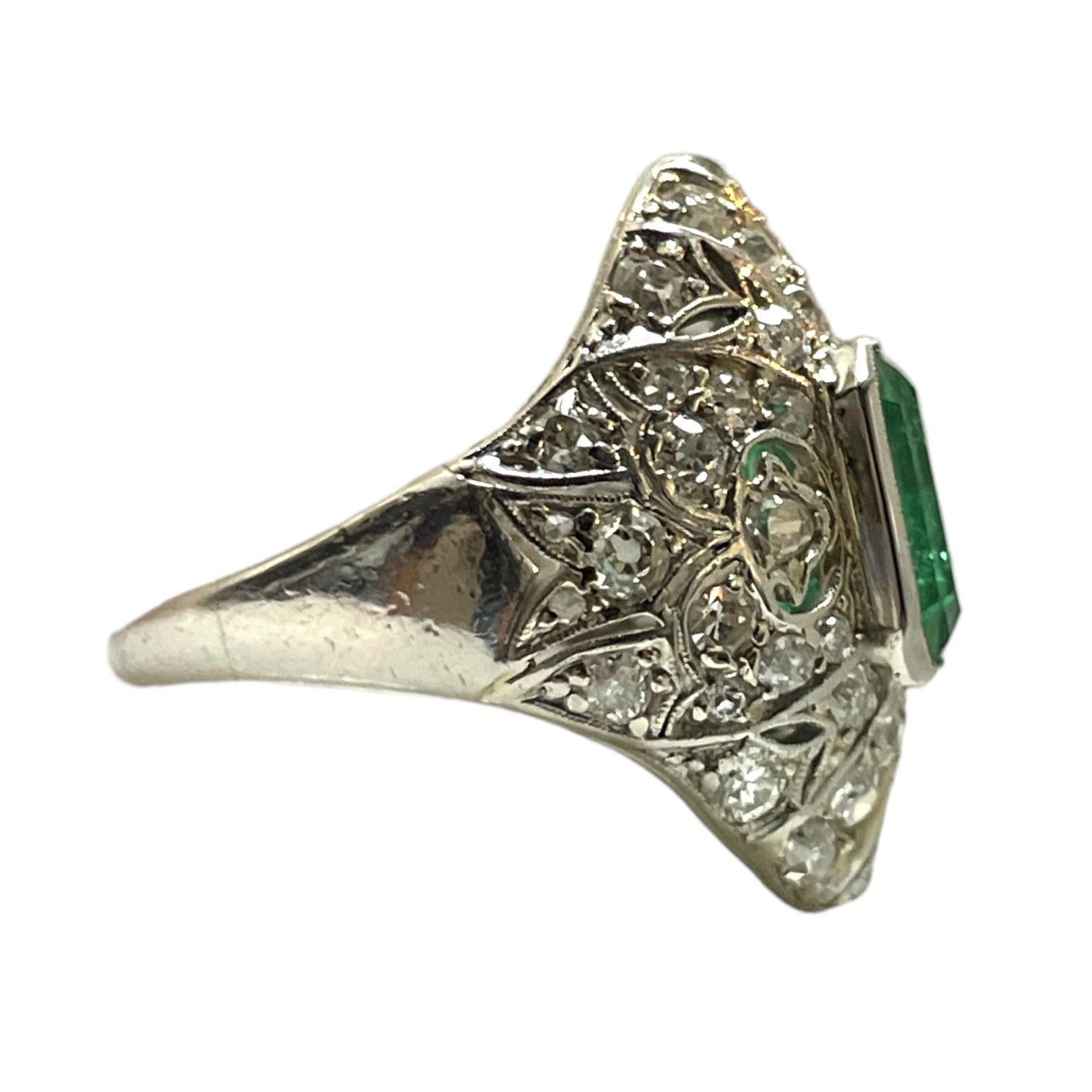 GIA zertifiziert kolumbianischen Smaragd Art Deco Ring: Ein Platin-Schatz aus den 1930er Jahren (Achteckschliff)