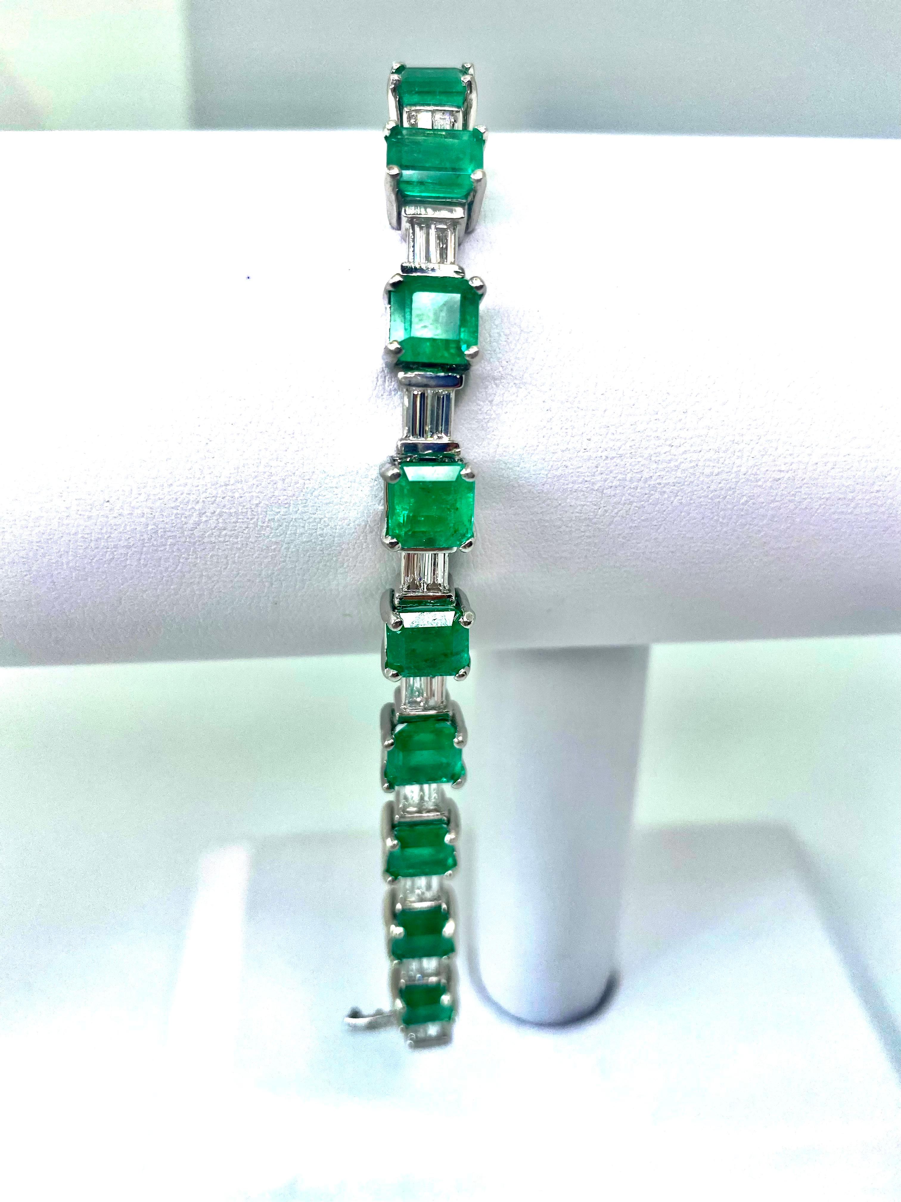 GIA Certified Colombian Emerald Diamond Platinum Bracelet For Sale 1