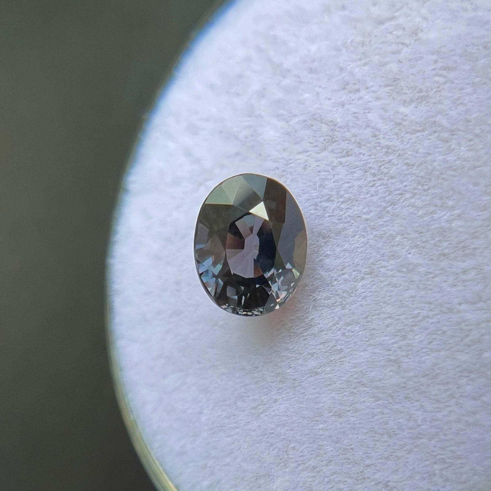 Gia Certified Colour Change Purple Sapphire 1.07Ct Untreated Oval Cut Rare Gem For Sale 3