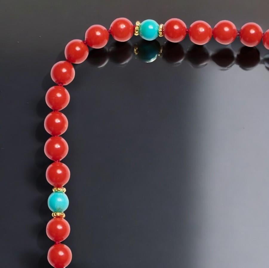Taille pampille Collier italien en or 14 carats avec turquoises Sleeping Beauty en vente