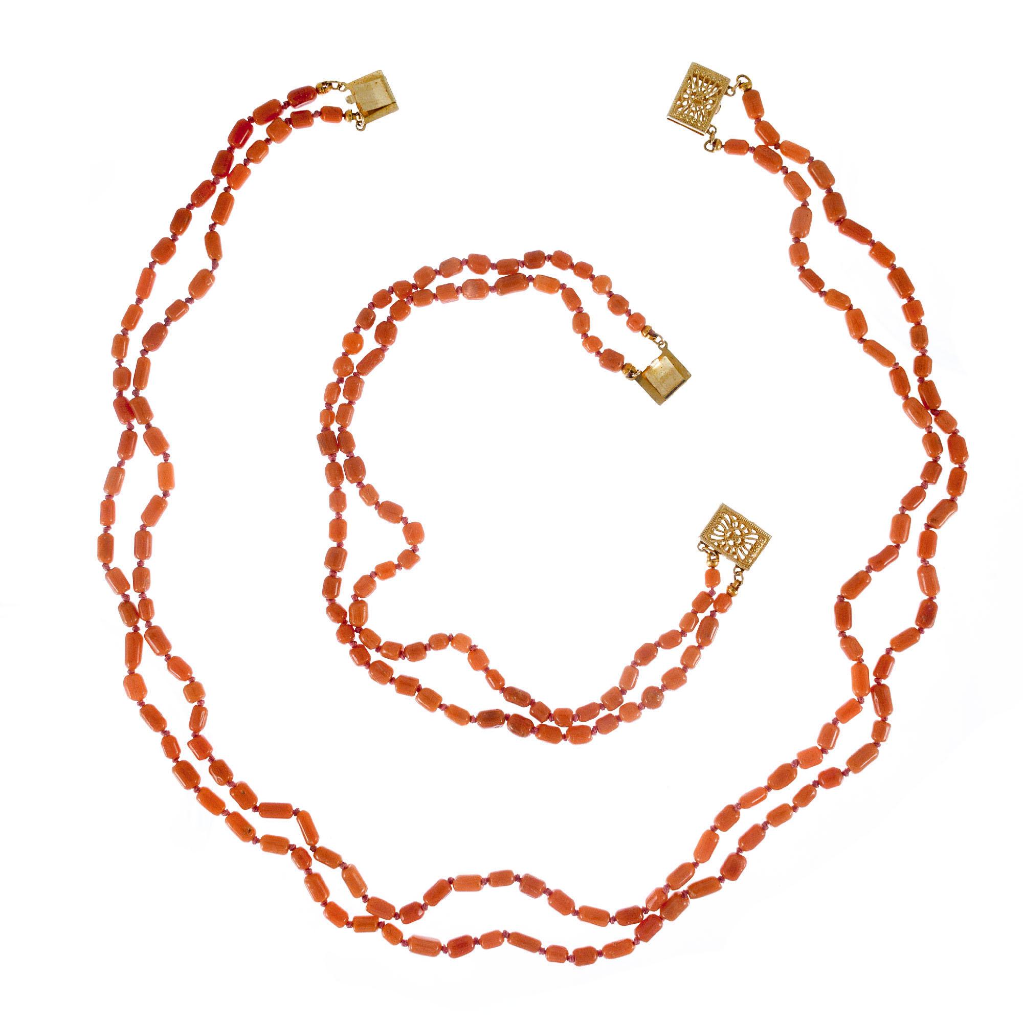 GIA Certified Coral Yellow Gold Necklace Bracelet Set For Sale 2