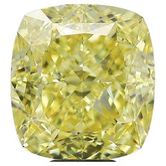 Diamant certifié GIA taille coussin IF Clarity Fancy Intense Yellow 11.57 carats