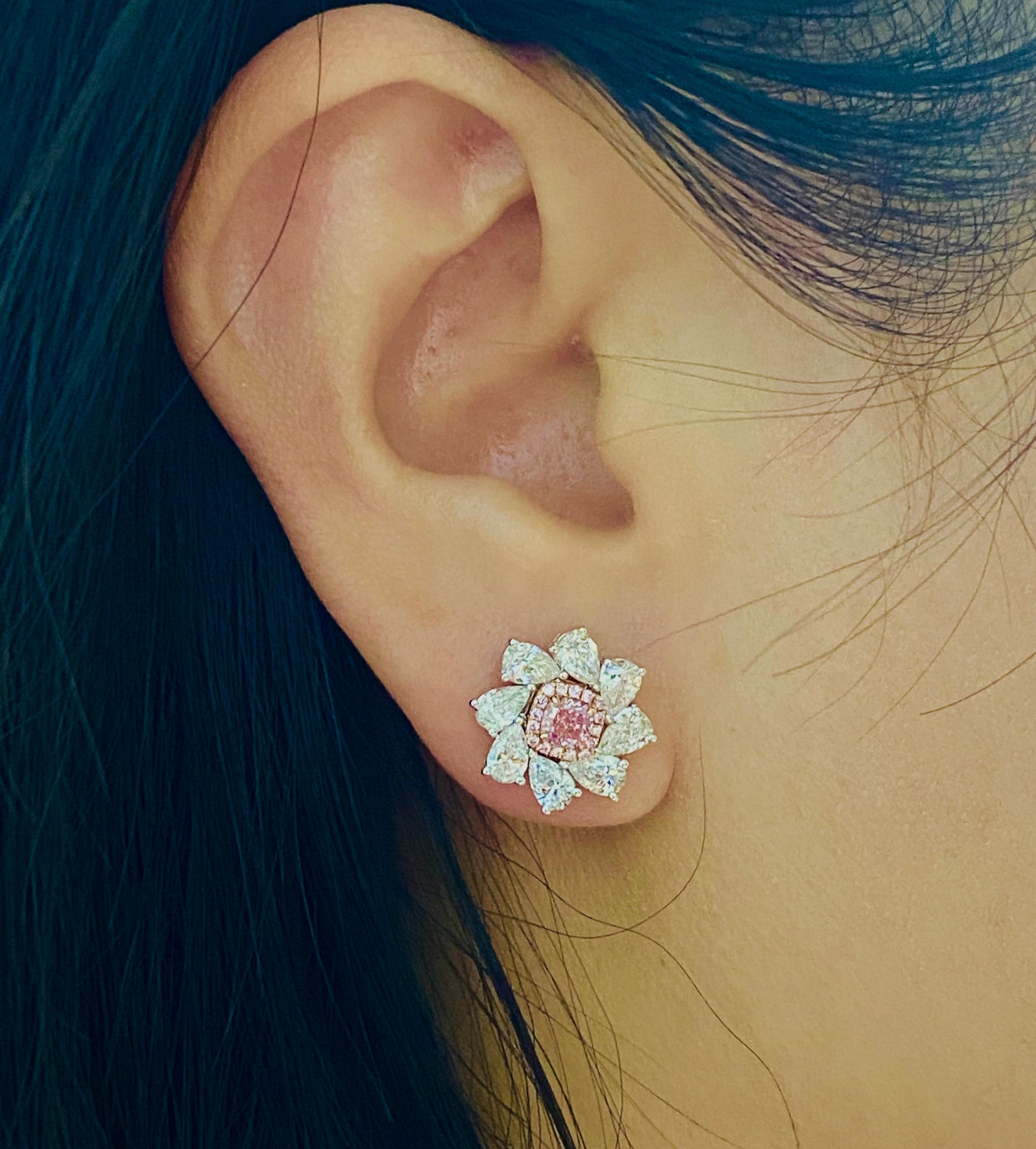 Pendiente de Diamante Blanco en forma de Pera con talla de cojín y certificado GIA Diamantes Rosas Naturales Corte cojín en venta
