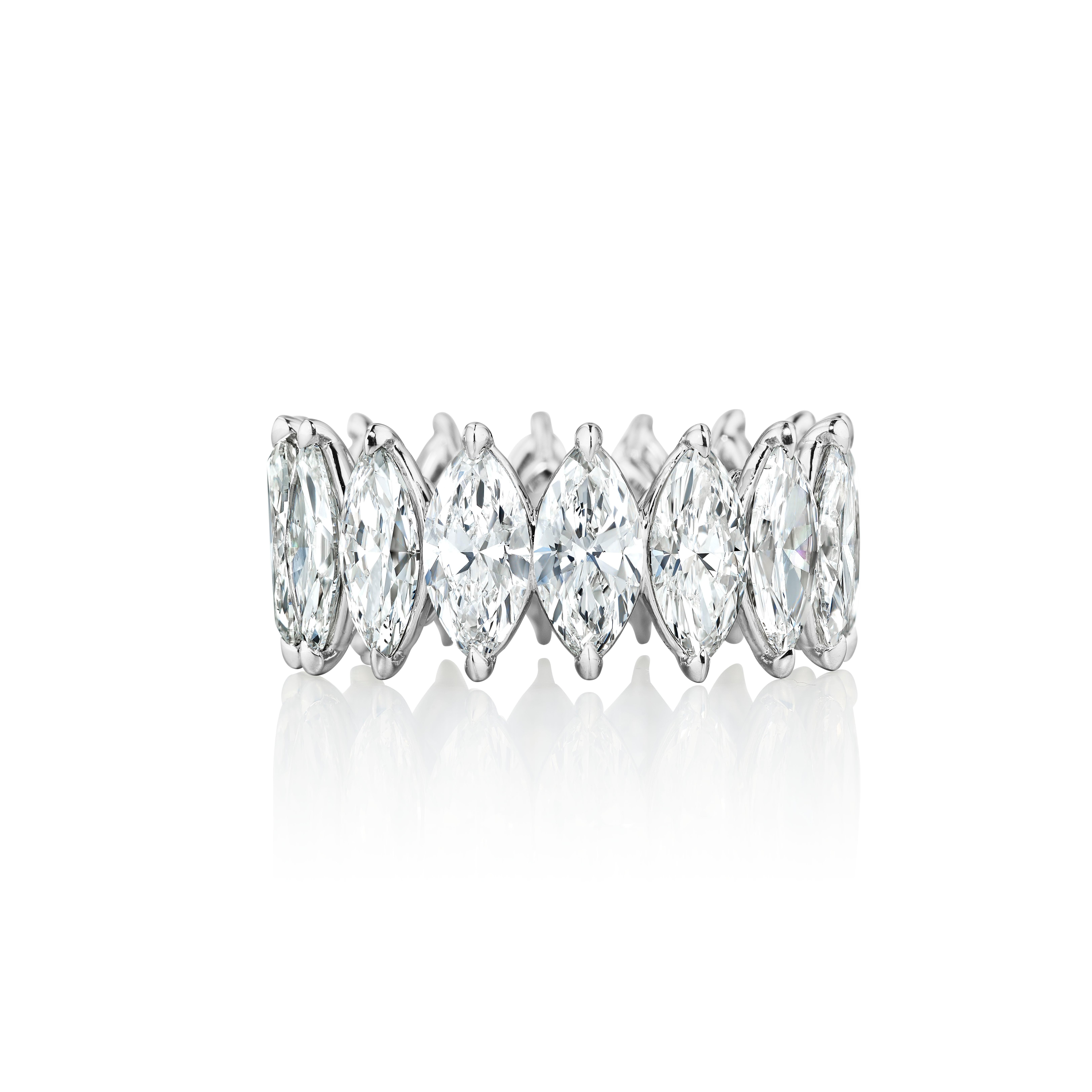 Taille Marquise Anneau d'éternité en platine avec diamant marquise de 8,02 carats de couleur D-E, certifié GIA en vente