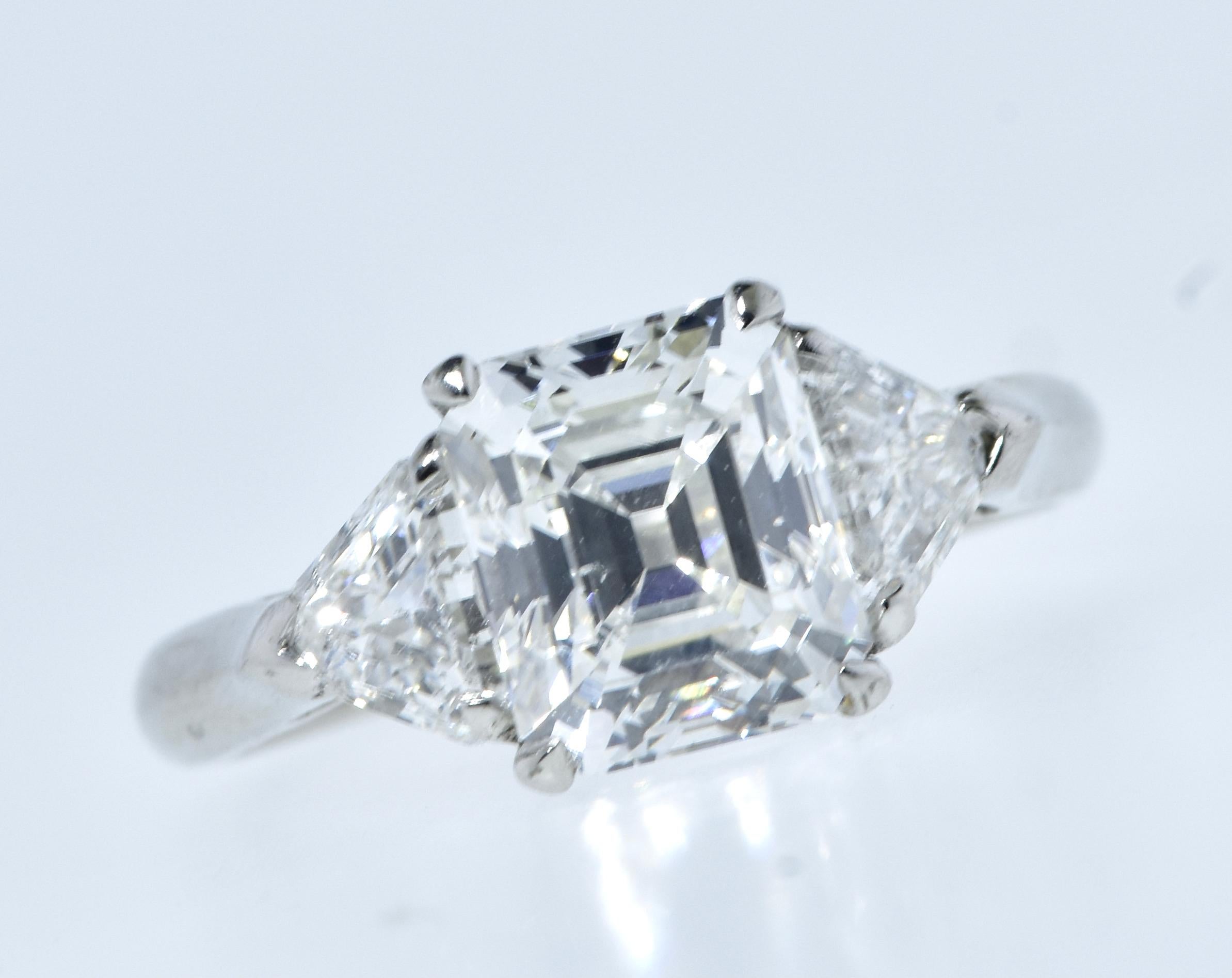 GIA Graded D, SI1, Vintage Platinum Asscher Cut 2.23 Carat Diamond Ring For Sale 5