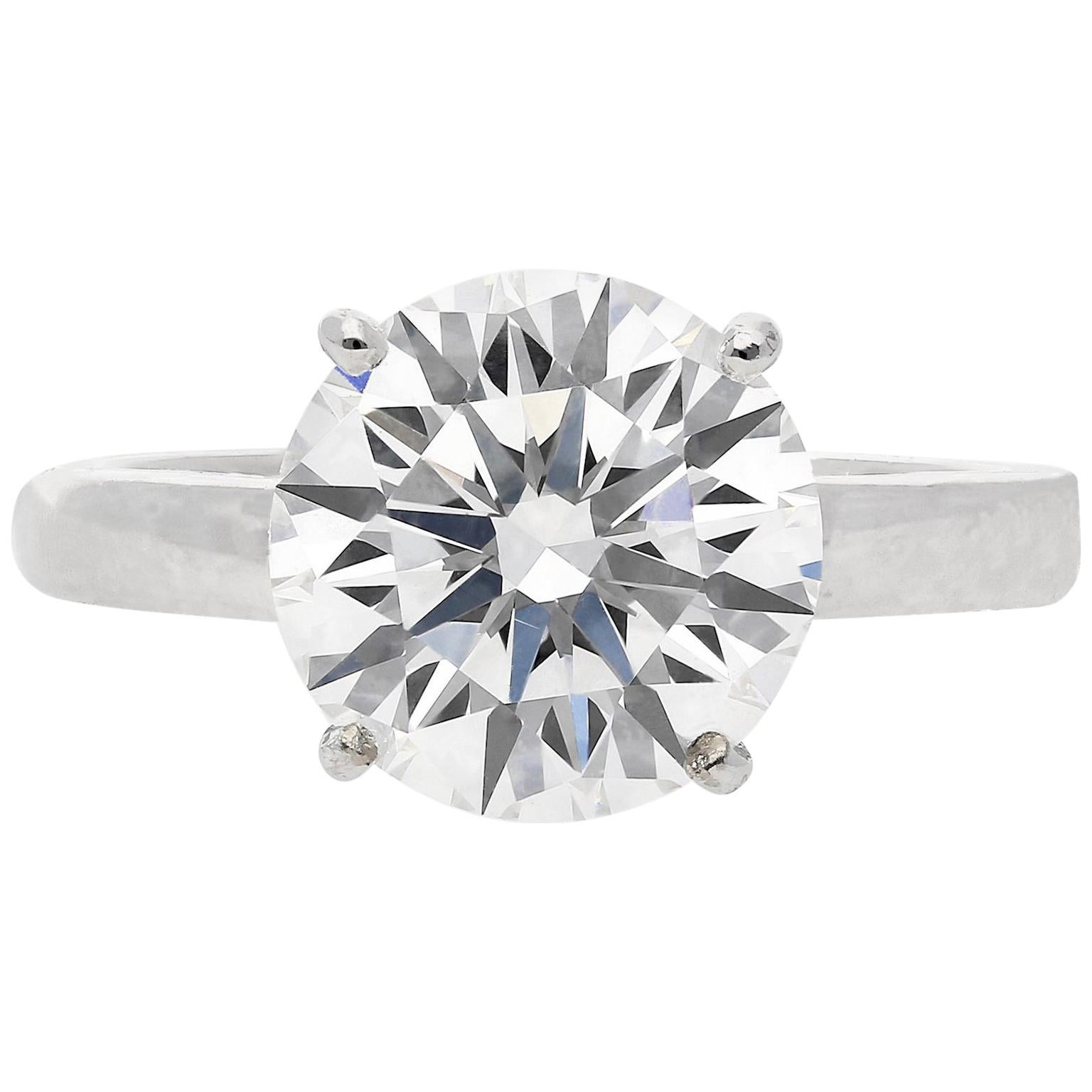 GIA Certified D Color VS2 Clarity 4.00 Carat Round-Brilliant Cut Engagement Ring For Sale