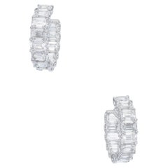 GIA-zertifizierte Diamant-Ohrringe im „Inside-Out“-Hoop-Stil mit Smaragdschliff aus 18 Karat
