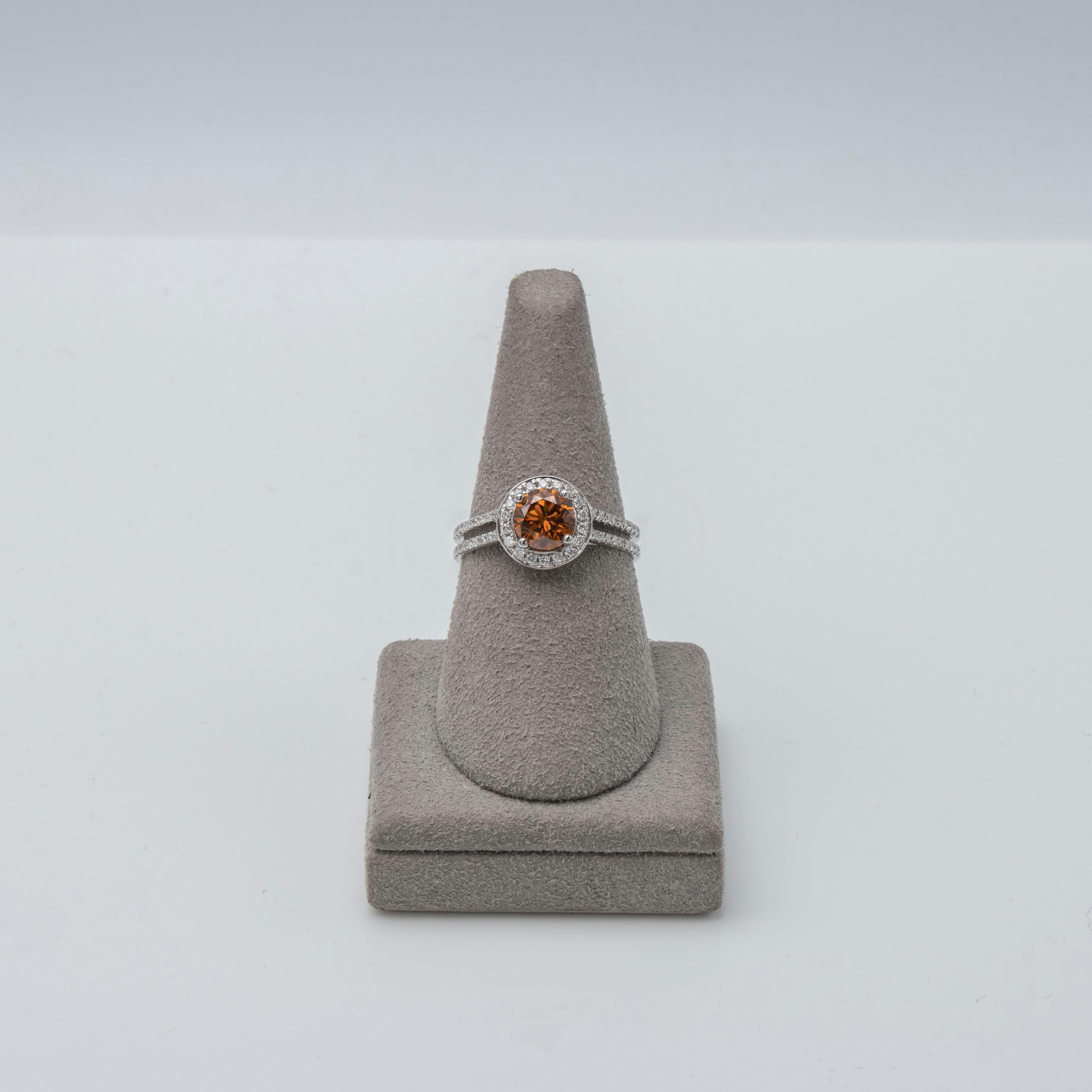 1.05 Carat Round Shape Deep Brownish Yellow Orange Diamond Halo Engagement Ring In New Condition In New York, NY
