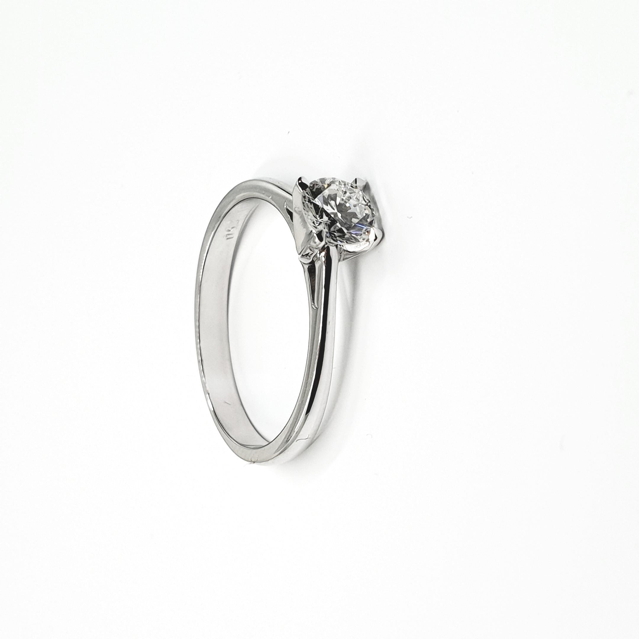 5 prong solitaire ring