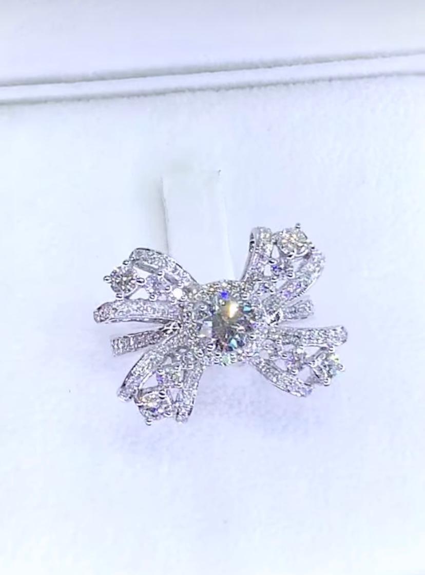 GIA Certified Diamond 18k Gold Fashion Ring In New Condition For Sale In Massafra, IT
