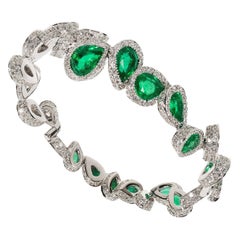 Rosior one-off GIA Certified Pear Cut Diamond and Emerald Bracelet in White Gold