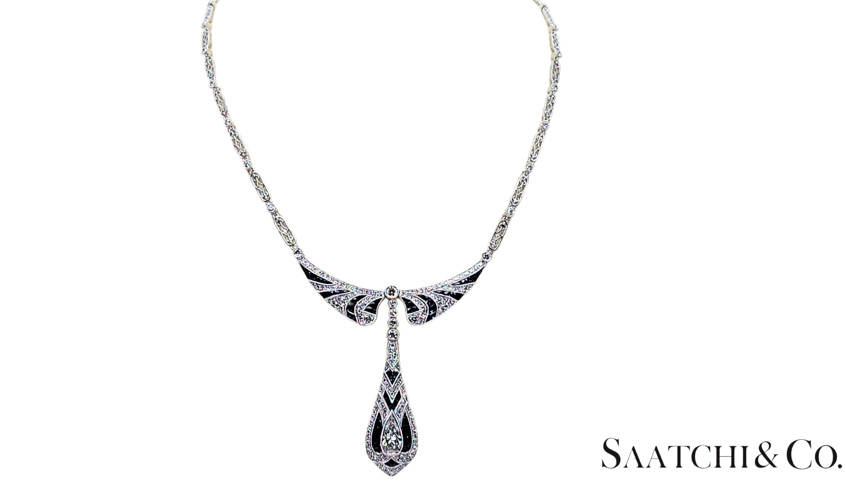 Collar elegante de diamantes y zafiros naturales certificados por GIA en platino 950 en venta 9
