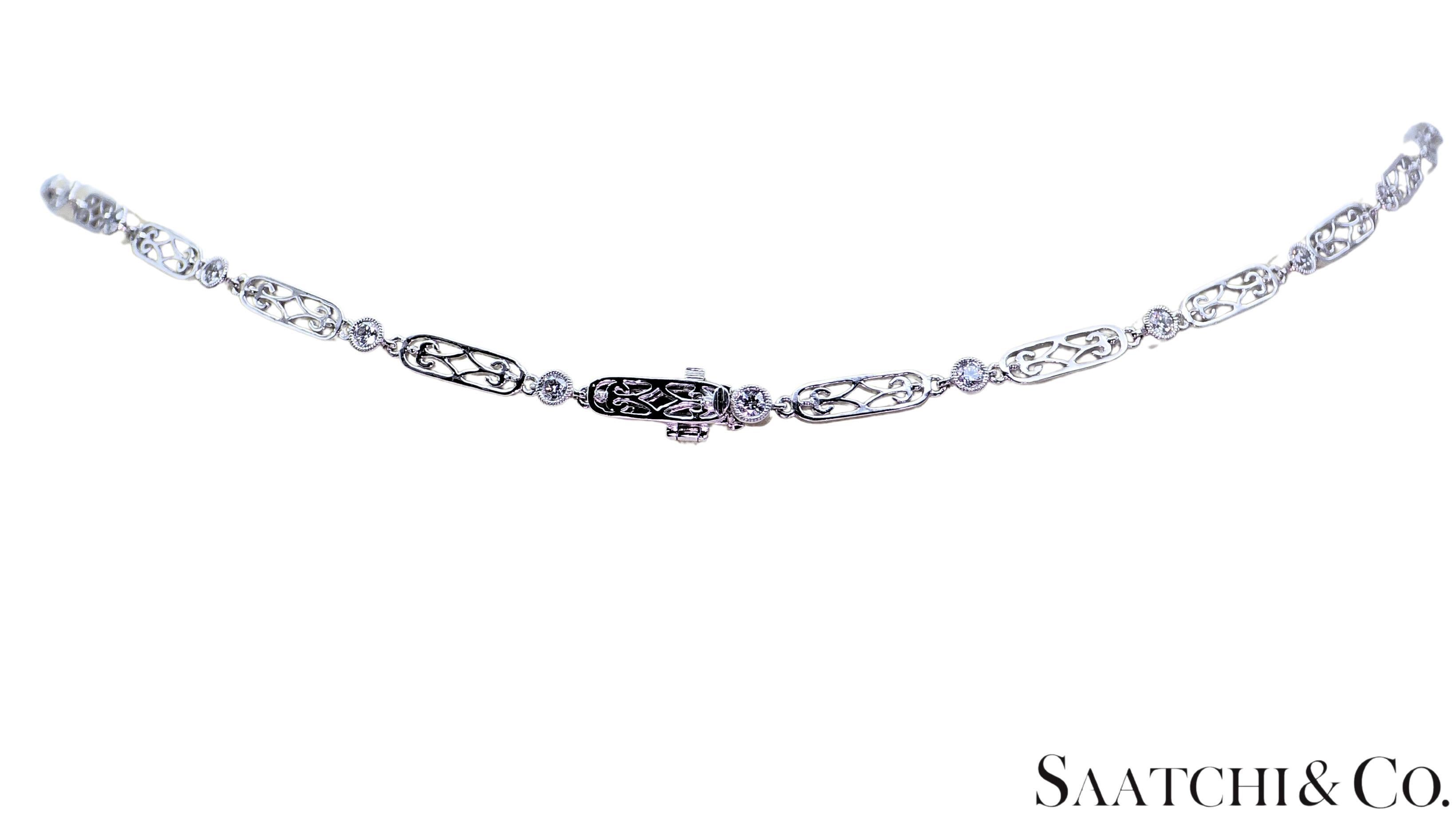 Collar elegante de diamantes y zafiros naturales certificados por GIA en platino 950 en venta 10