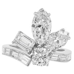 Anillo en racimo de diamantes con certificado GIA