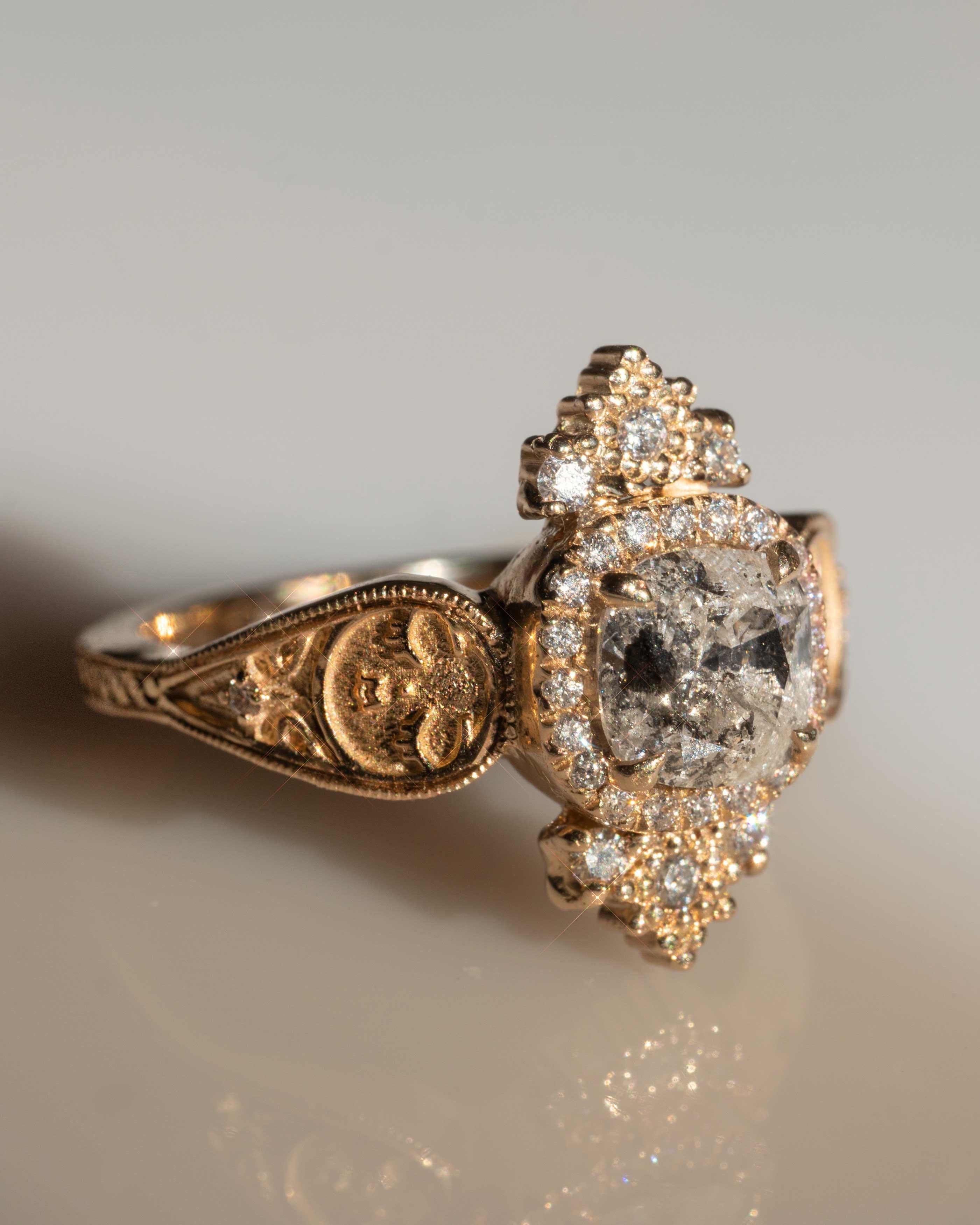 En vente :  Bague Dreamers de 1 carat de diamants certifiés GIA, taille coussin, pavé français 17