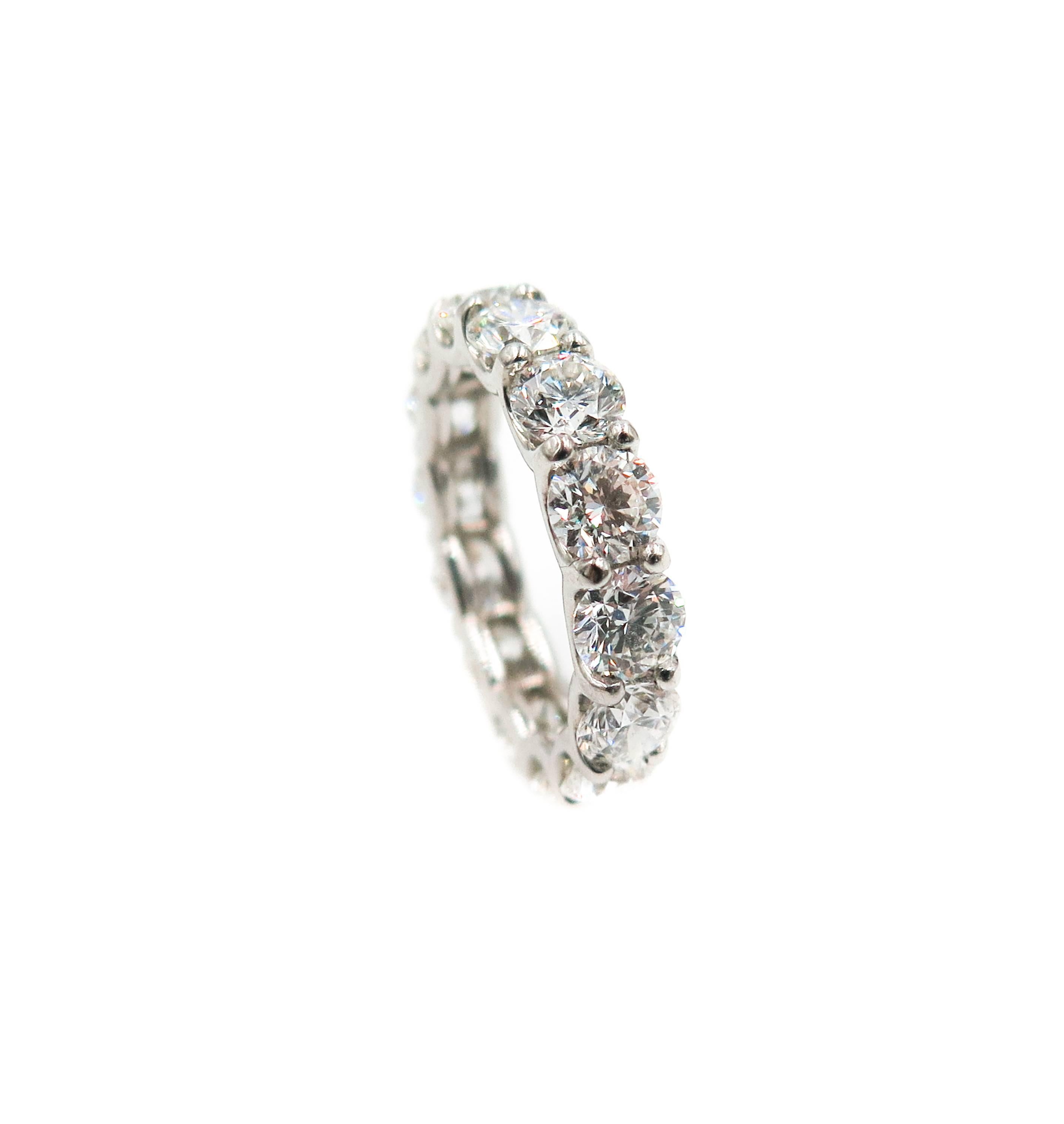 GIA Certified Diamond Eternity Band In New Condition In Greenwich, CT
