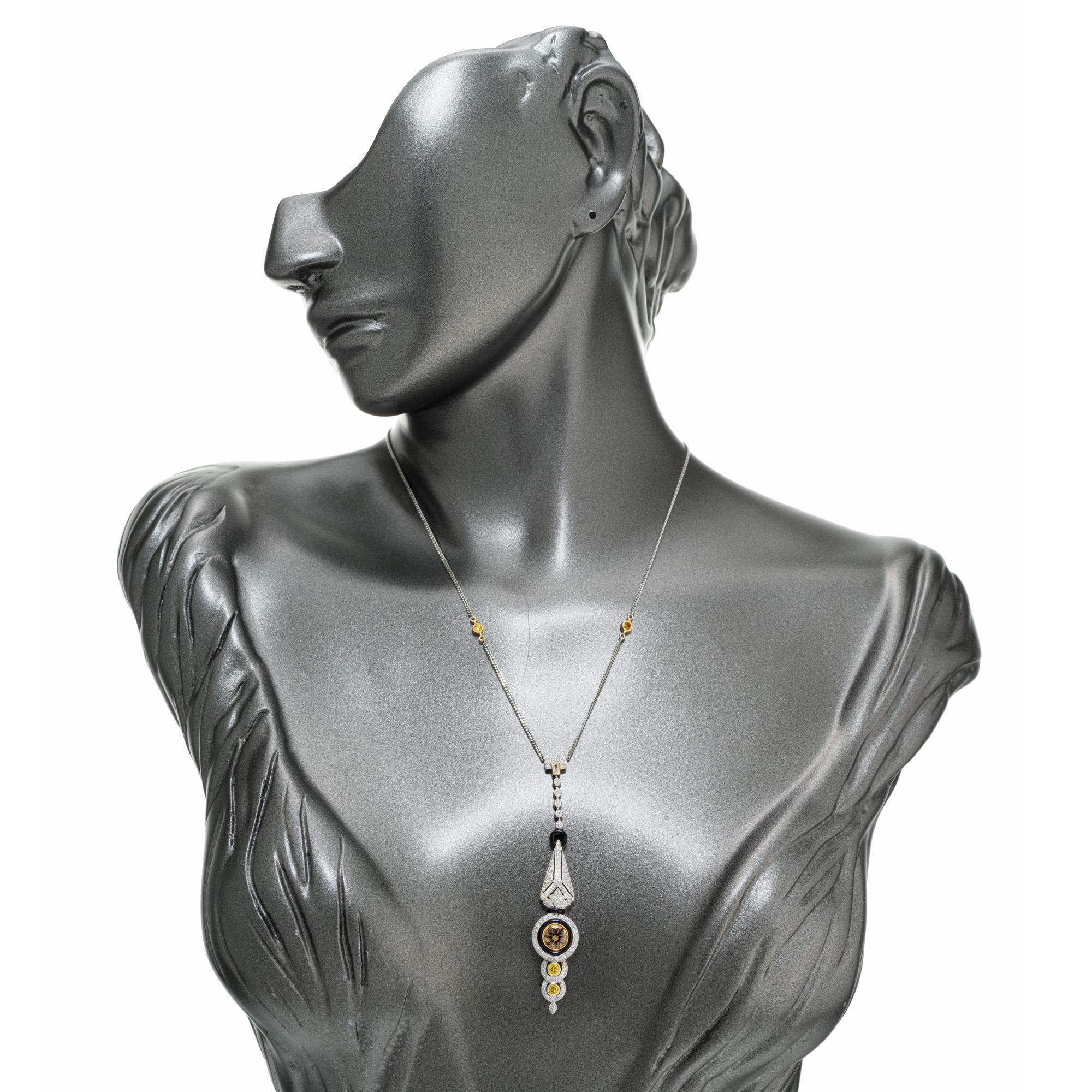 GIA-zertifizierte Diamant-Onyx-Weißgold-Halskette mit Anhänger im Angebot 1
