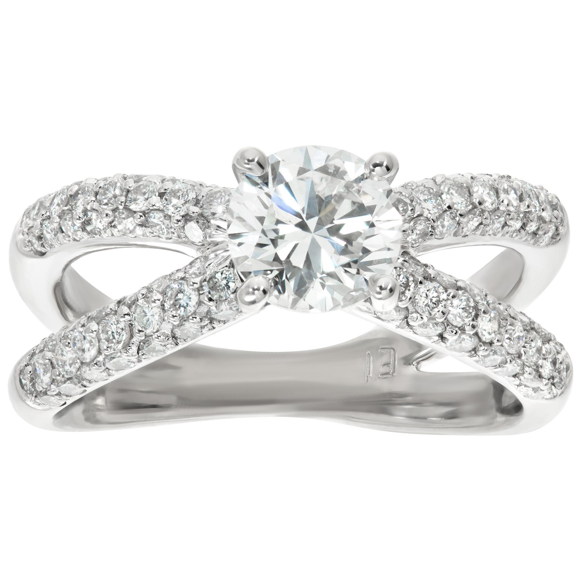 GIA certified diamond Platinum ring For Sale