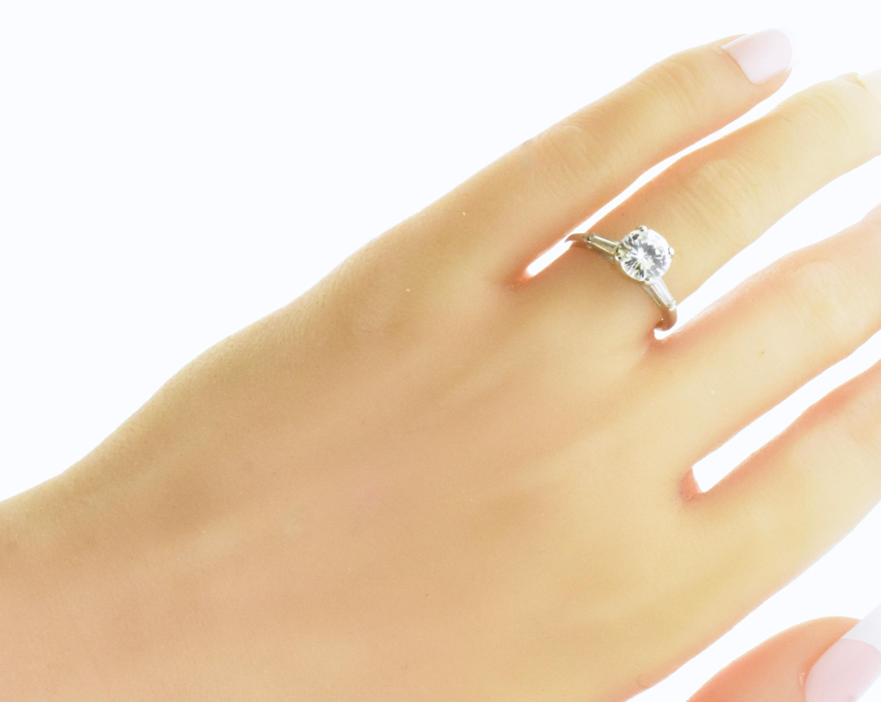 GIA-zertifizierter Diamantring 1,35 Karat. H, SI2 mit abnehmbaren Diamantbändern. TW 2.85 (Zeitgenössisch)