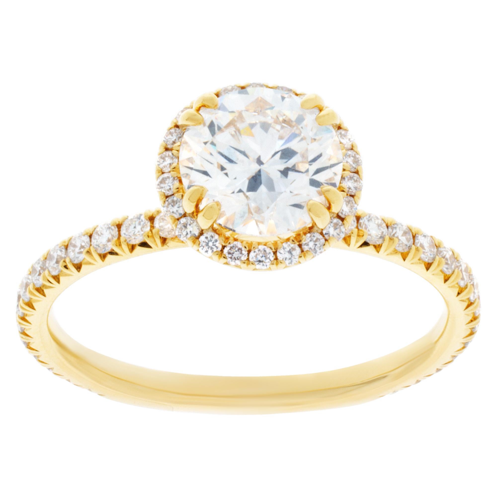 Taille ronde Bague en or jaune 18 carats sertie d'un diamant taille brillant rond de 1,06 carat, certifié GIA en vente