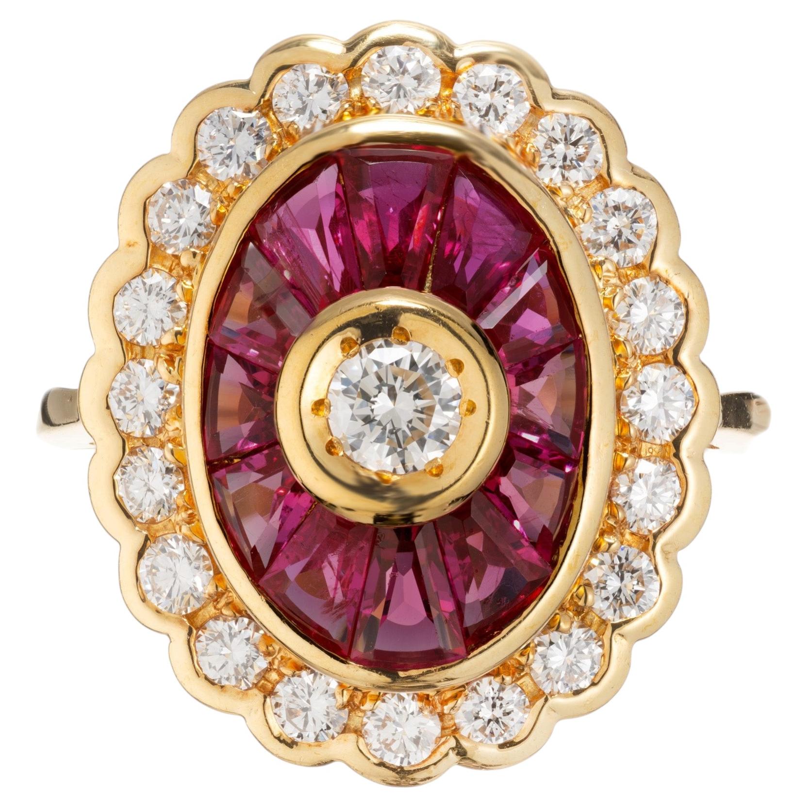 Anello da cocktail con diamante e rubino in oro giallo certificato GIA da 1,70 carati in vendita