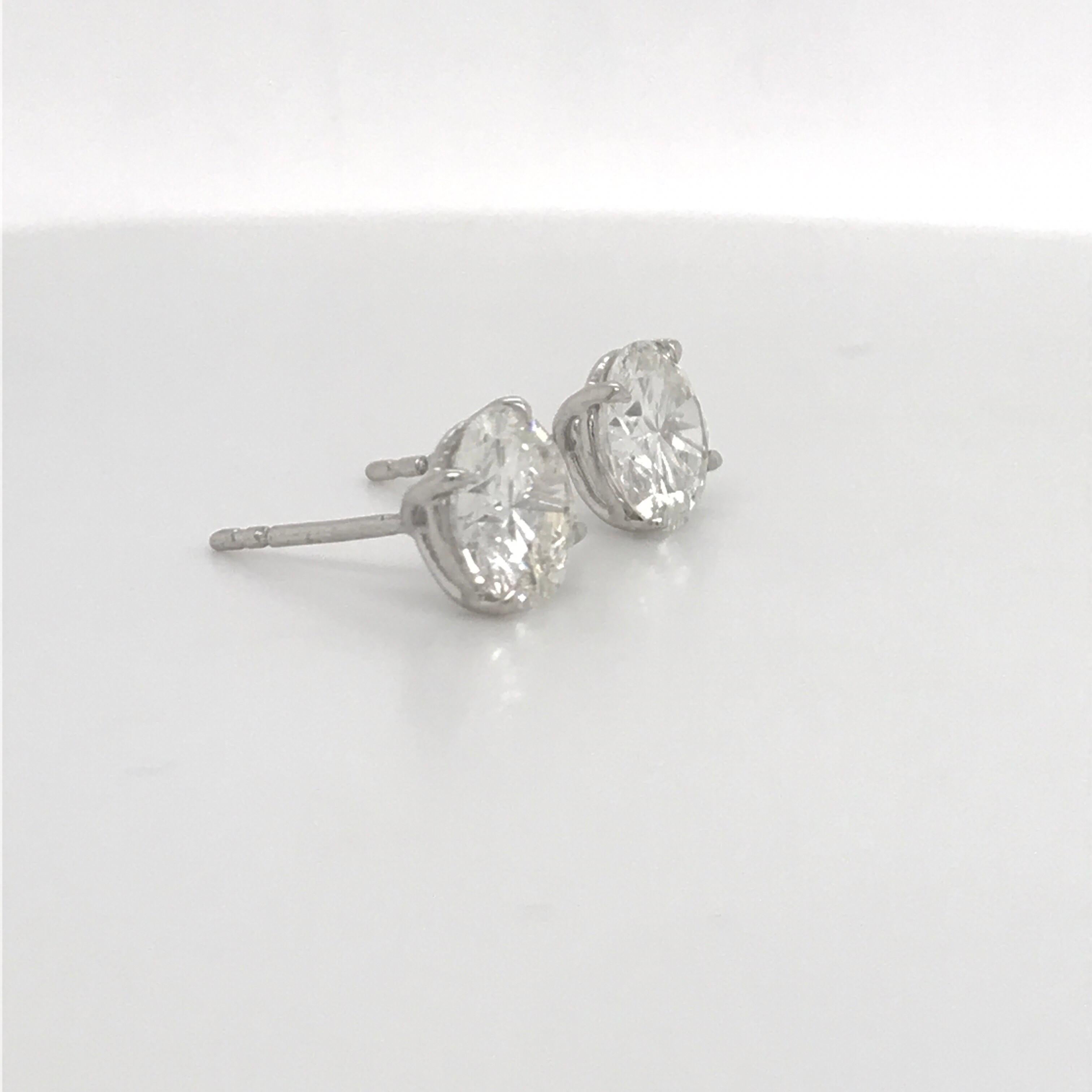 GIA Certified Diamond Stud Earrings 2.82 Carat H SI2-I1 18 Karat White Gold In New Condition In New York, NY