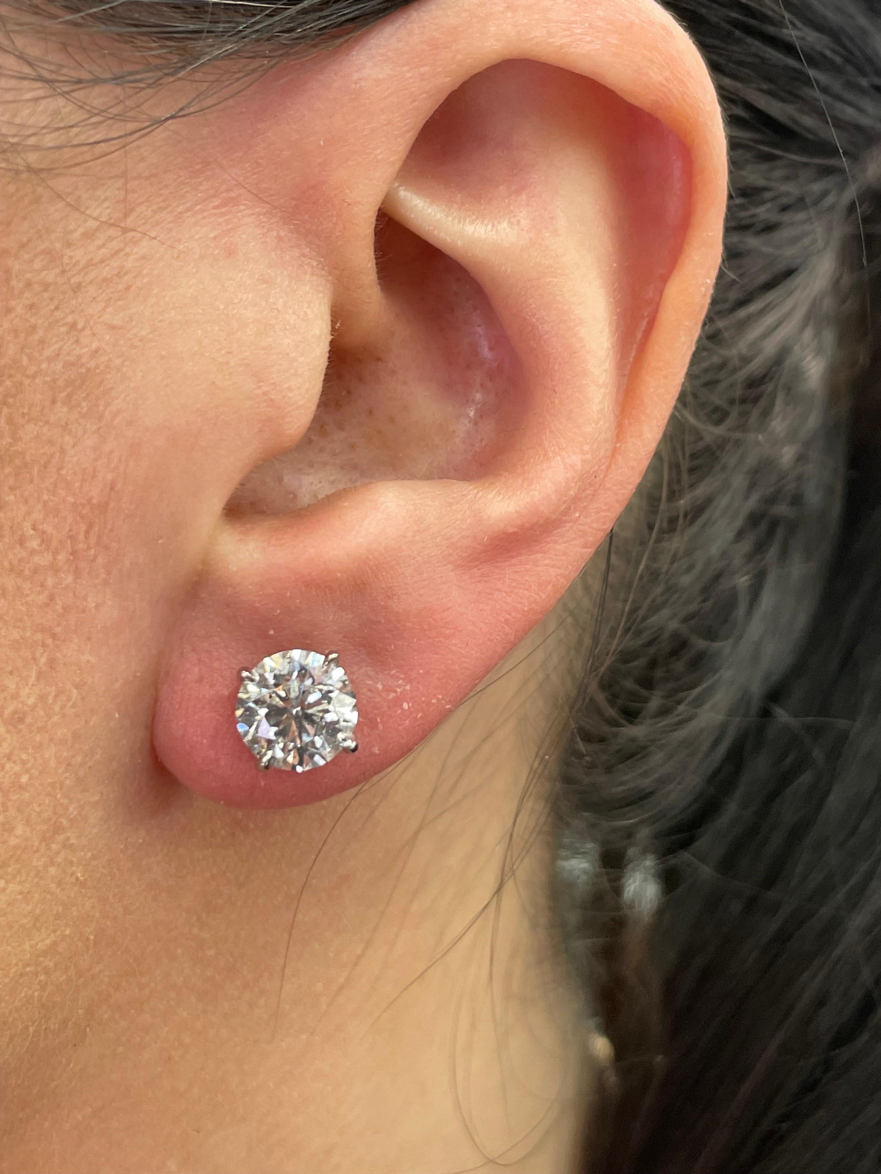 Orecchini con diamanti certificati GIA 4,03 carati G I1 Oro bianco 18 carati in vendita 6