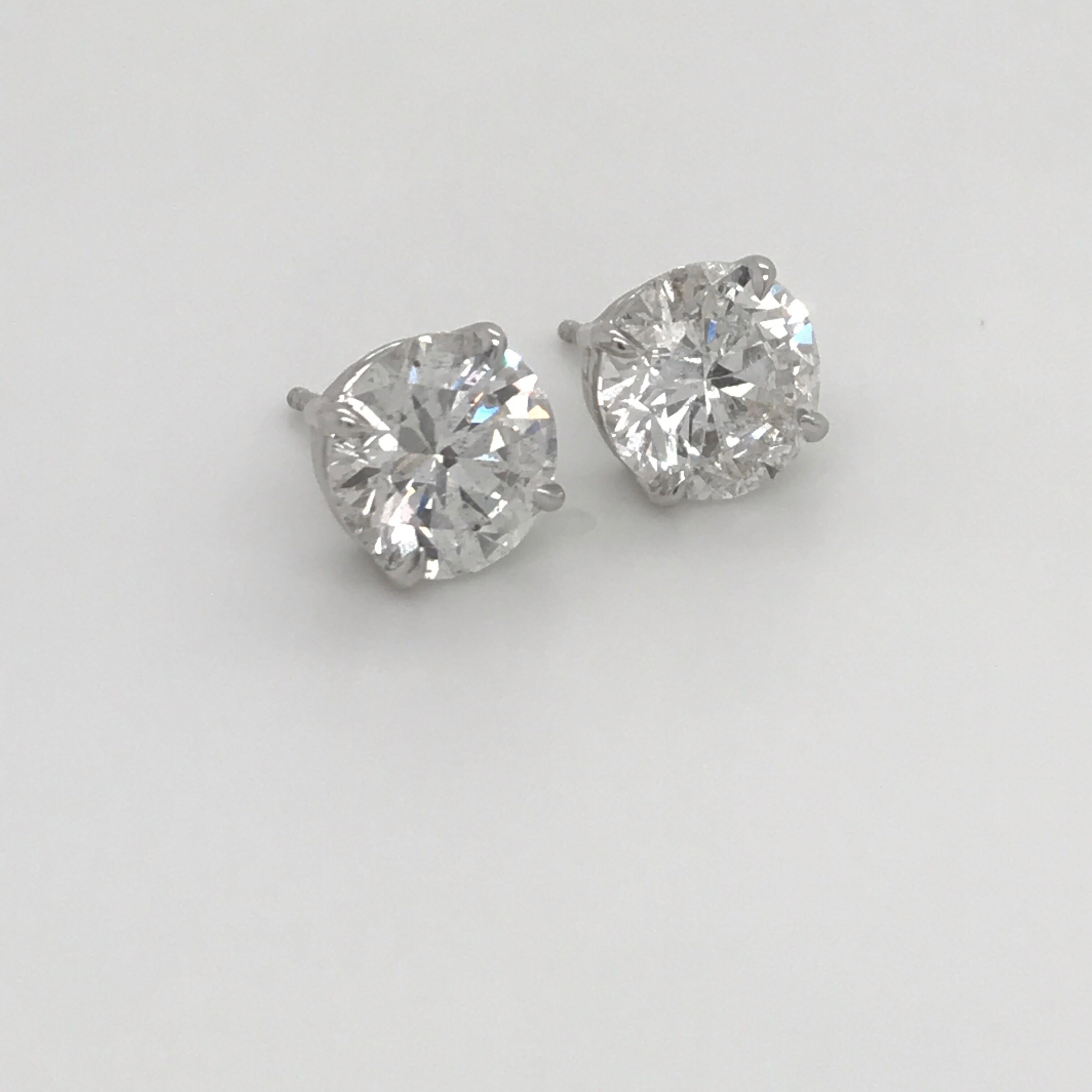 GIA Certified Diamond Stud Earrings 4.71 Carat E-F 1