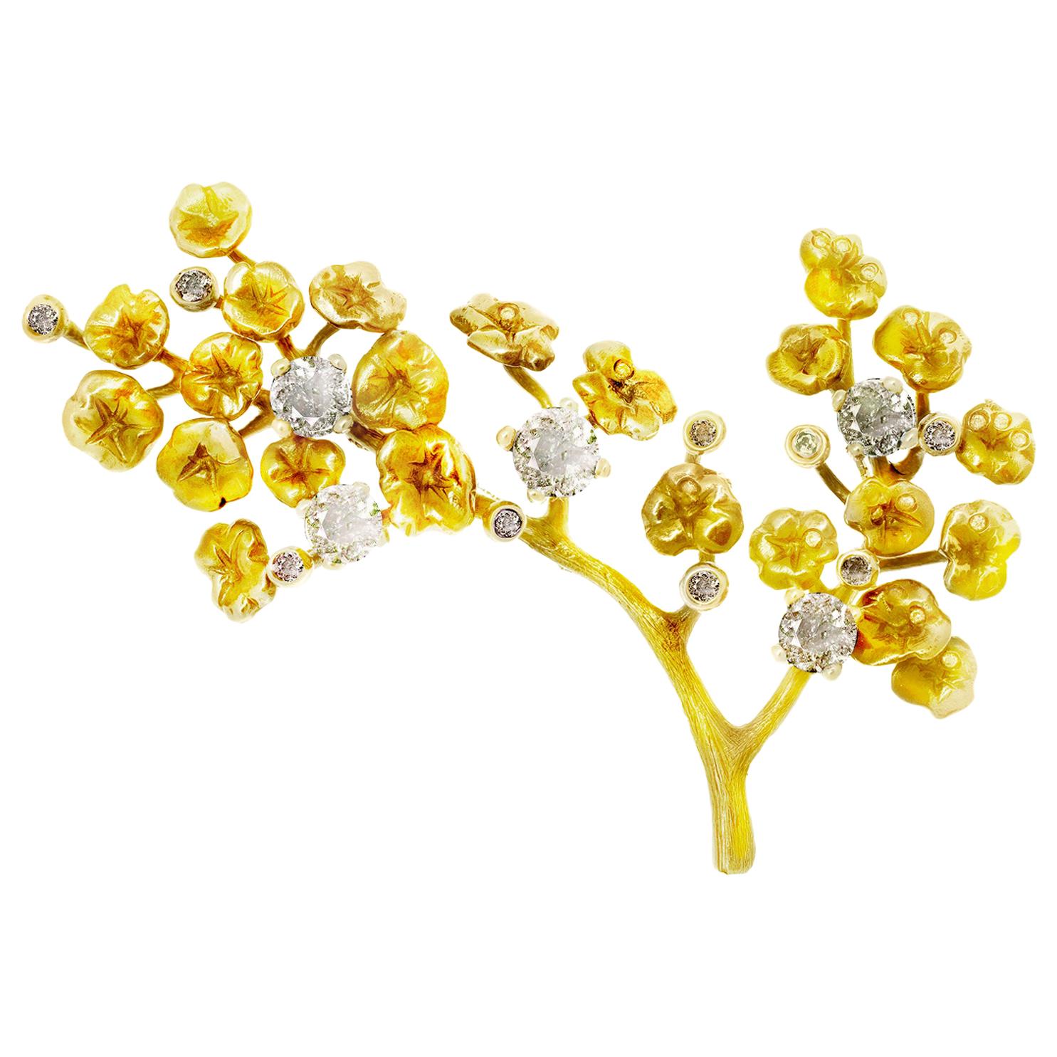Zehnzehn Karat Gelbgold Heliotrope-Brosche mit Diamanten besetzt im Angebot