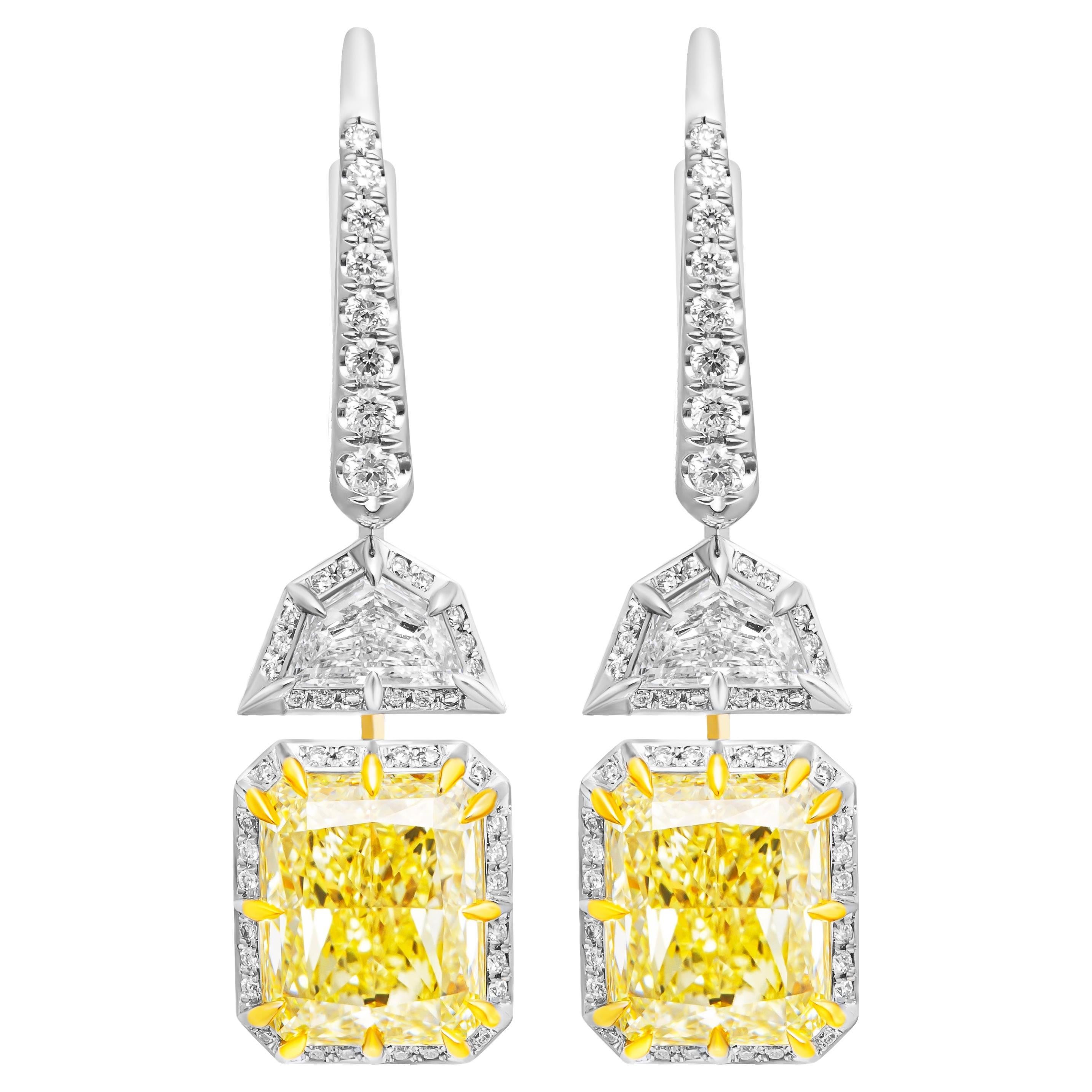 GIA-zertifizierte Ohrringe mit 3ct Fancy Light Yellow Diamanten im Strahlenschliff