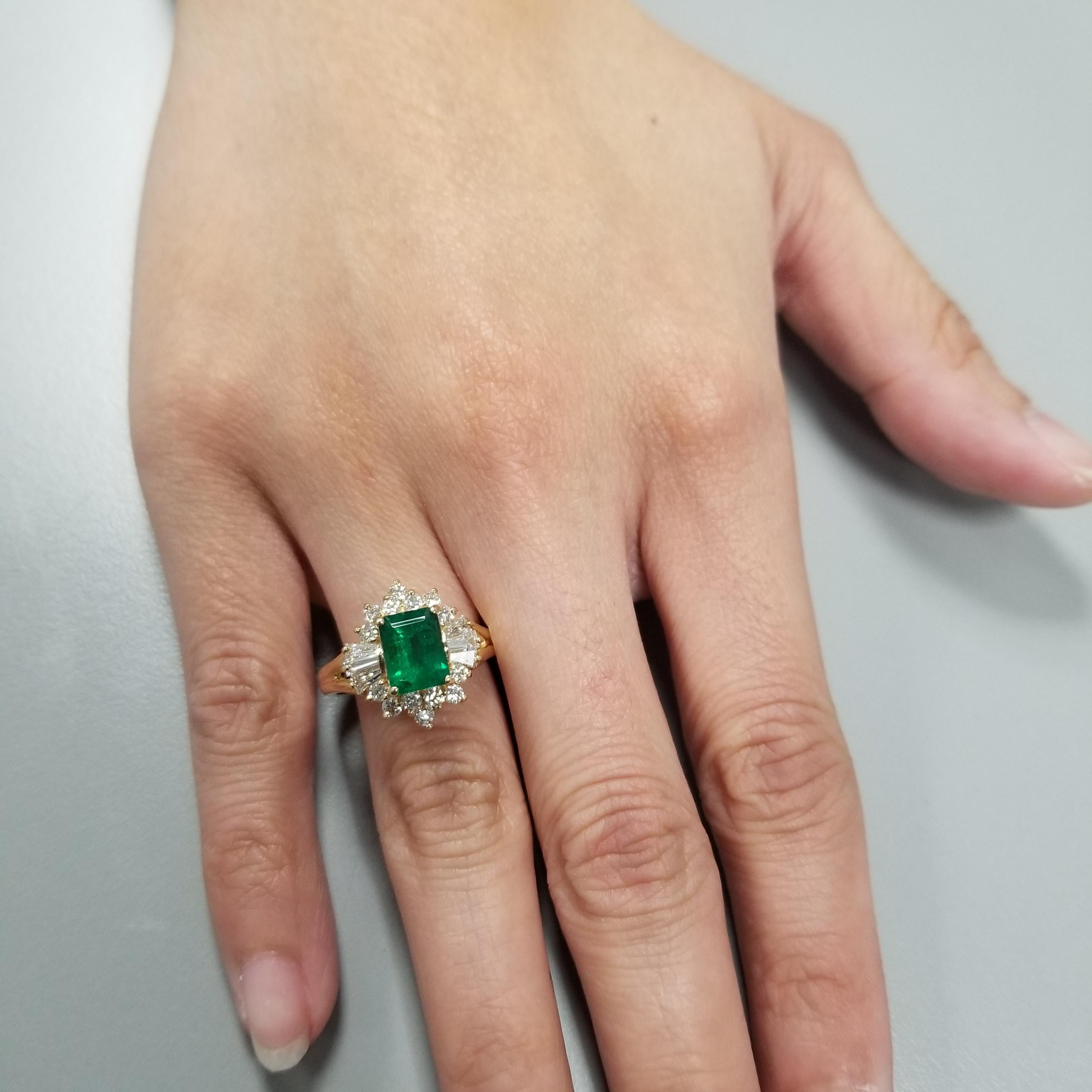 GIA Certified Emerald 14 Karat Yellow Gold Emerald Diamond Ring 4